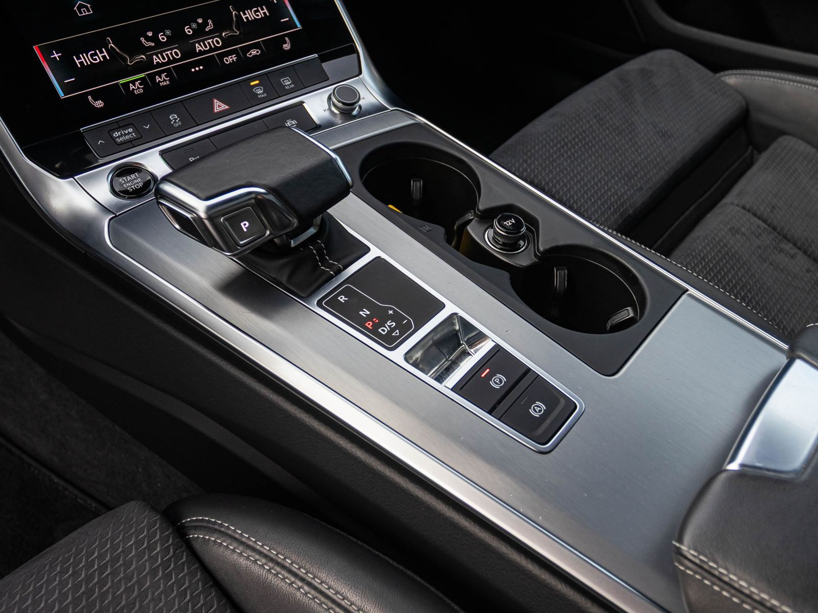 Audi A6 Avant Sport 55TFSI e Navi LED Standklima Panorama