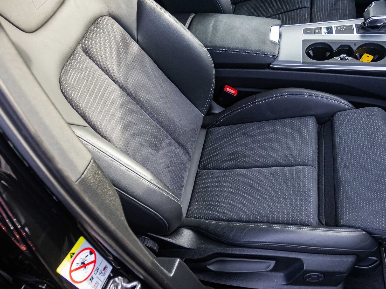 Audi A6 Avant Sport 55TFSI e Navi LED Standklima Panorama