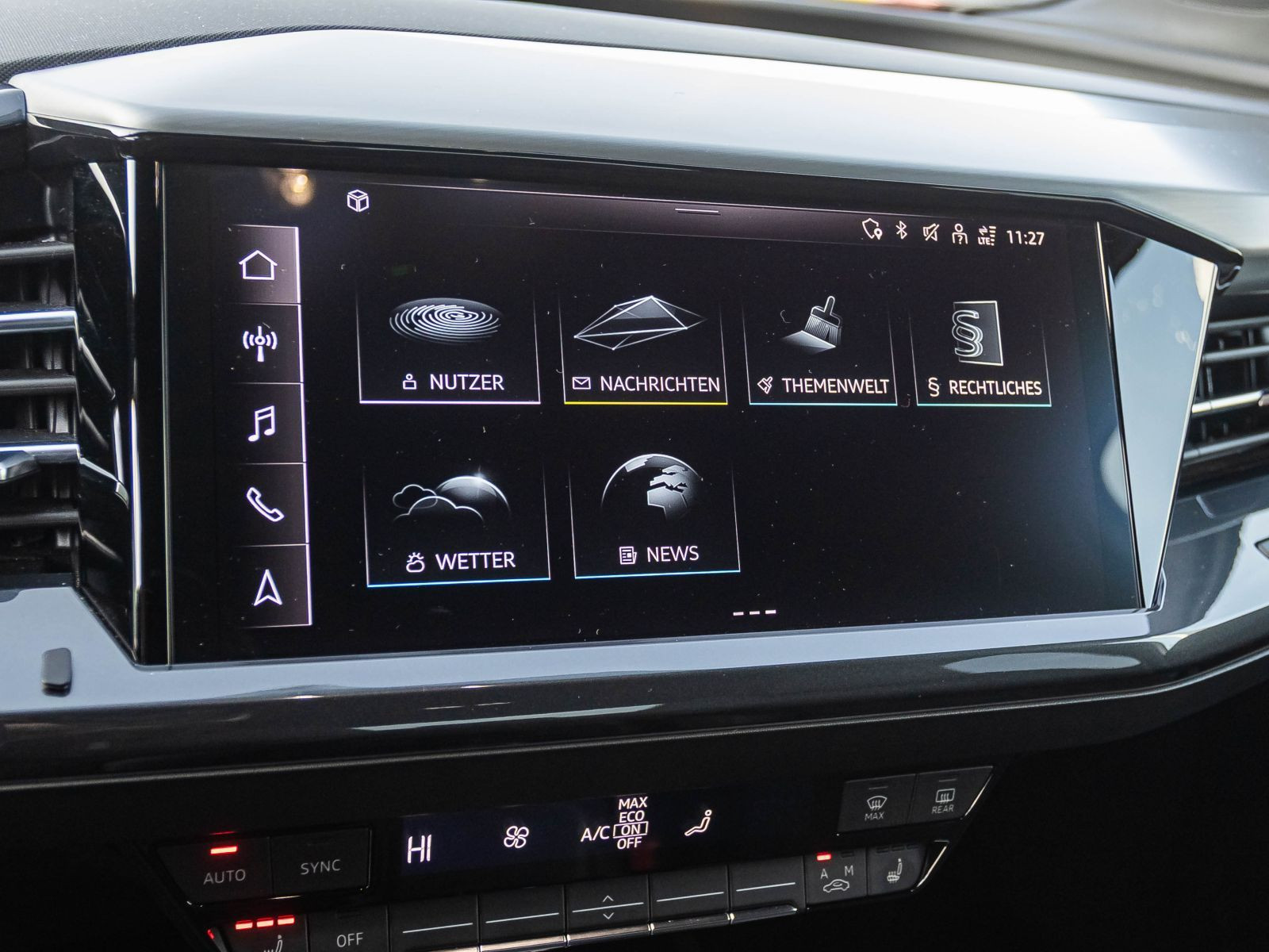 Audi Q4 Sportback s line e-tron Navi LED Standkl ACC EPH