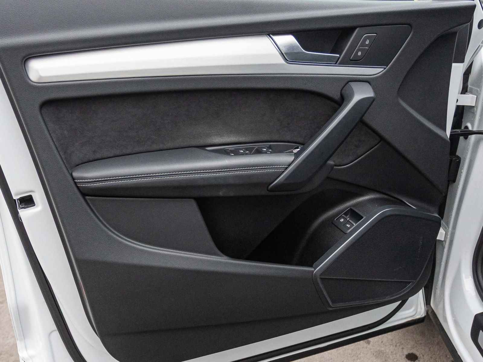 Audi Q5 TFSI e S line Navi LED GRA EPH DAB