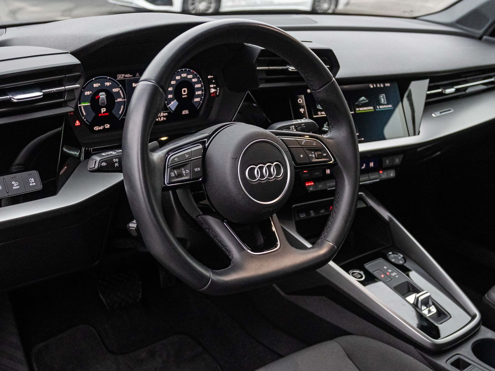 Audi A3 Sportback S line 40TFSI e Stronic LED CarPlay