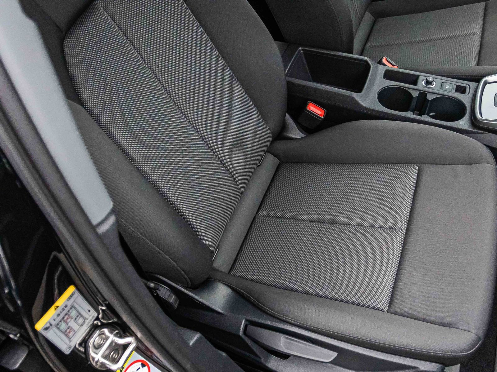 Audi A3 Sportback S line 40TFSI e Stronic LED CarPlay