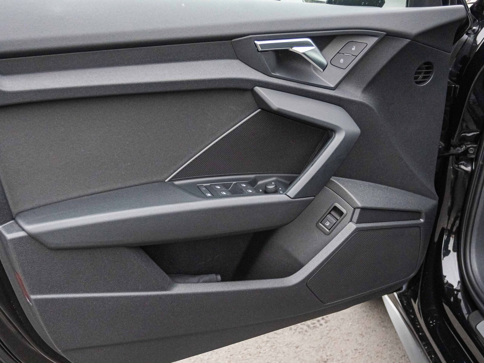 Audi A3 Sportback S line 40TFSI e Stronic LED CarPlay