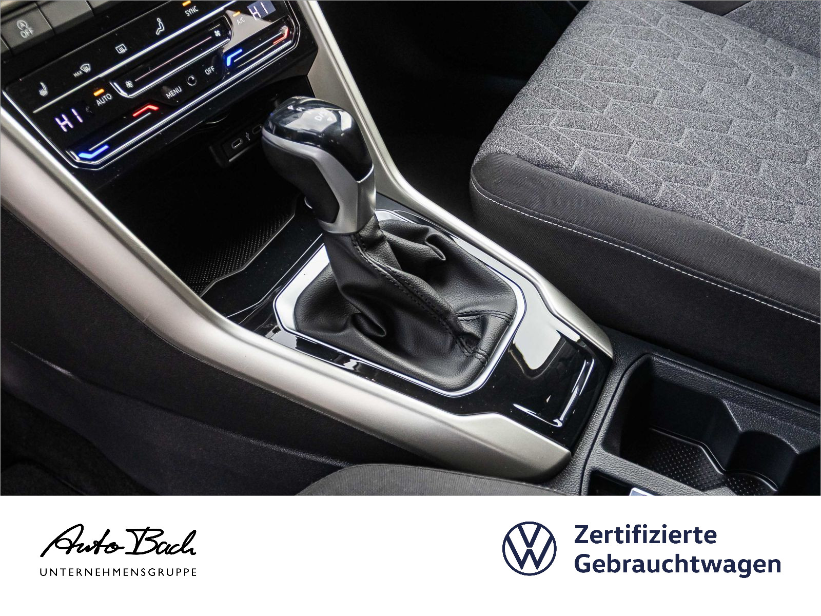Volkswagen T-Roc 1.5 TSI MOVE DSG LED CarPlay EPH DAB