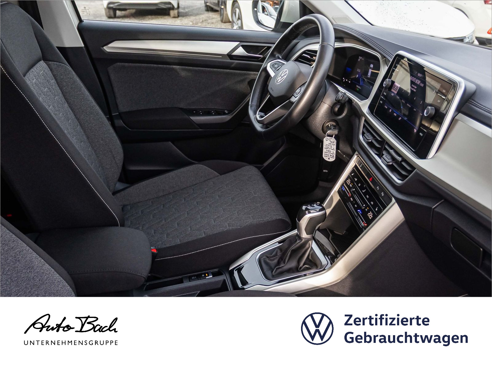 Volkswagen T-Roc 1.5 TSI MOVE DSG LED CarPlay EPH DAB