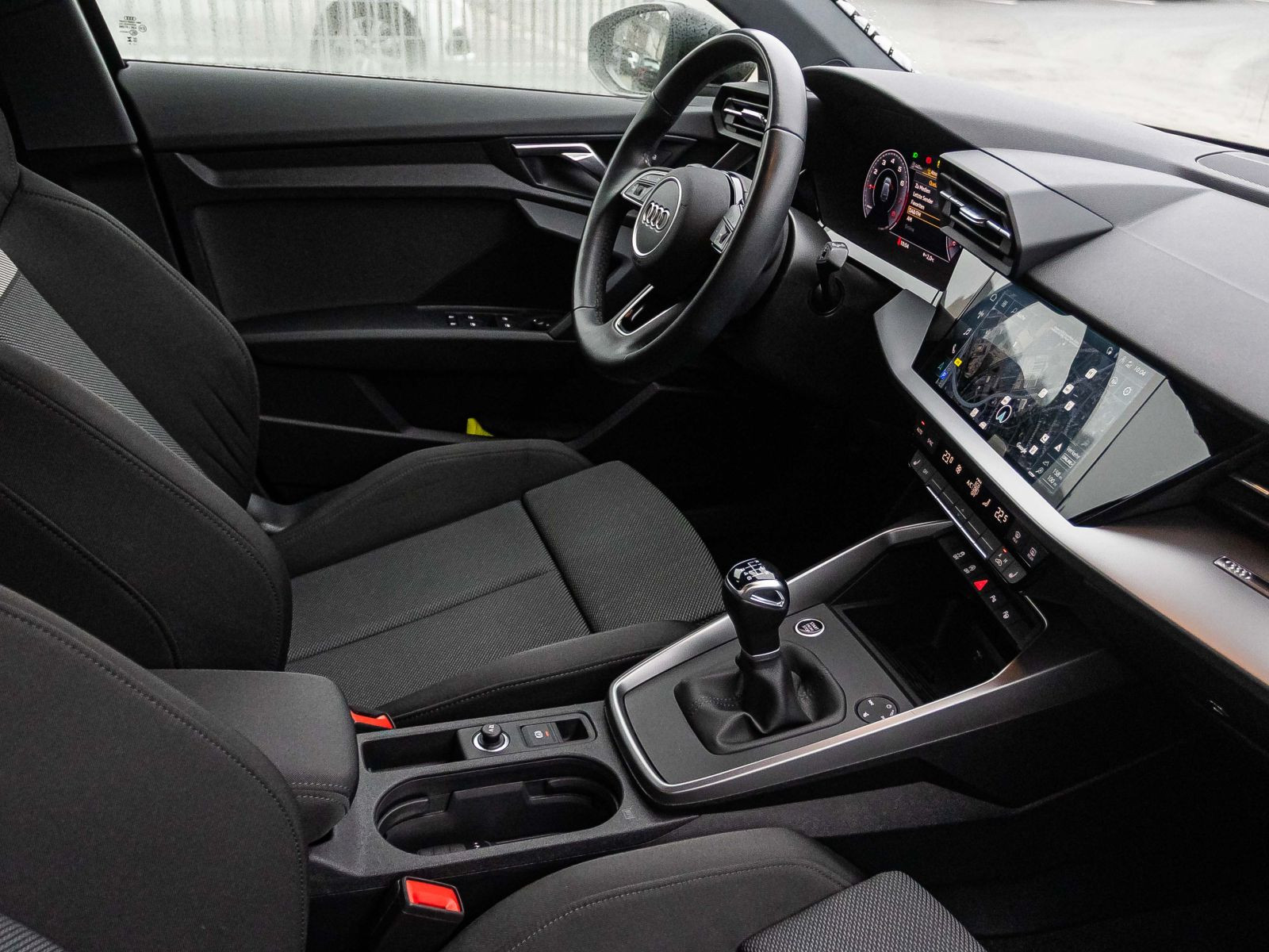 Audi A3 Sportback Advanced 30TFSI Navi LED GRA EPH DAB