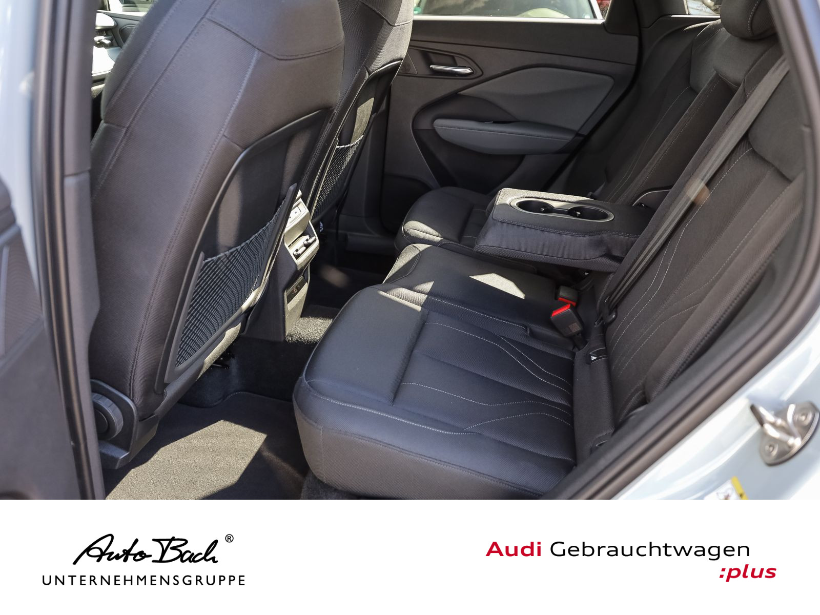 Audi Q3 SUV S-Line TDI 150PS TECH-Plus / digit. -MATRIX / OLED / AHK