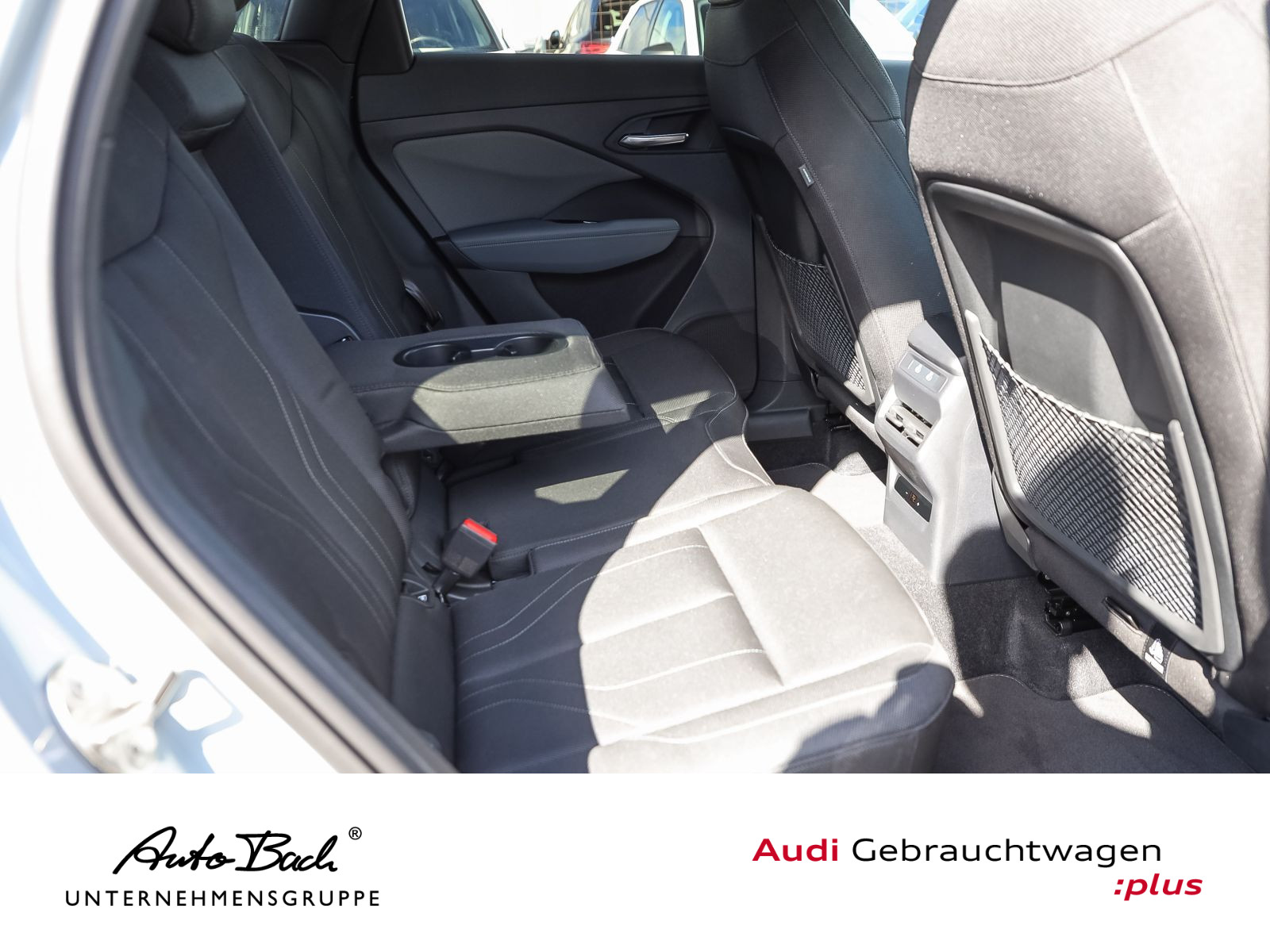 Audi Q3 SUV S-Line TDI 150PS TECH-Plus / digit. -MATRIX / OLED / AHK