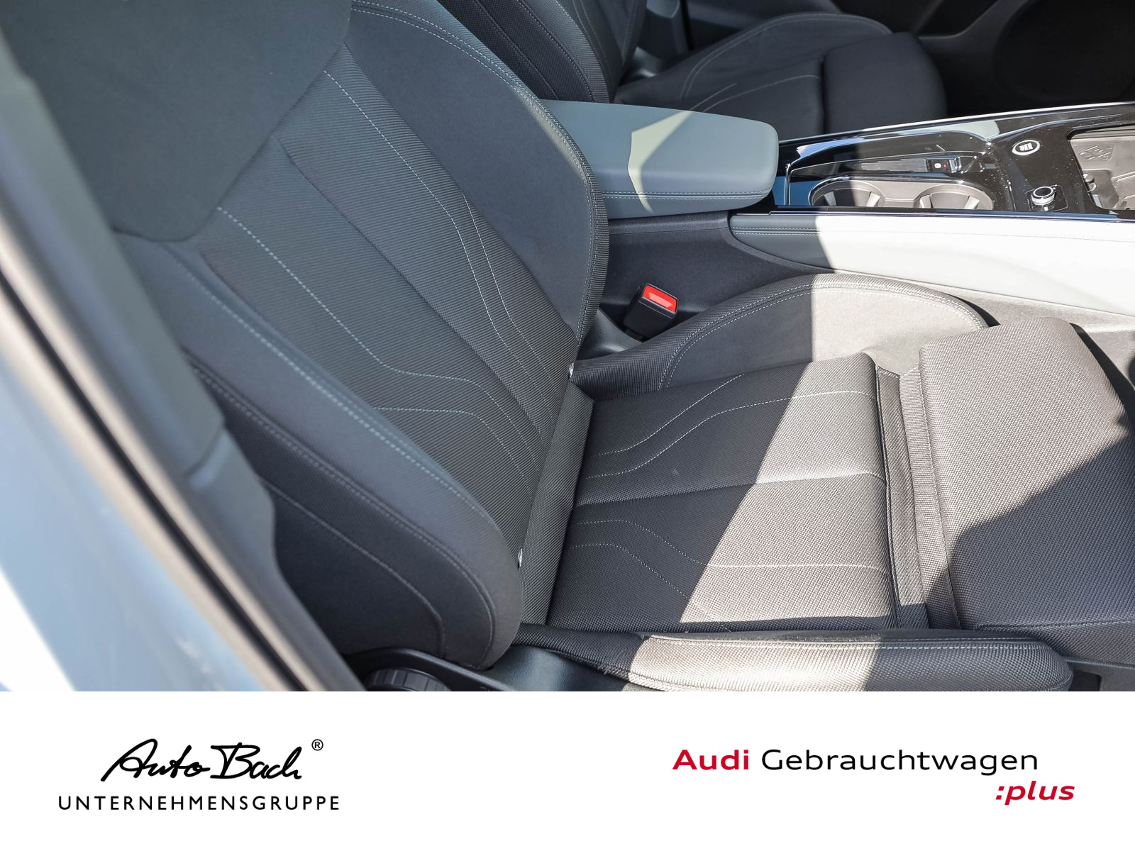 Audi Q3 SUV S-Line TDI 150PS TECH-Plus / digit. -MATRIX / OLED / AHK