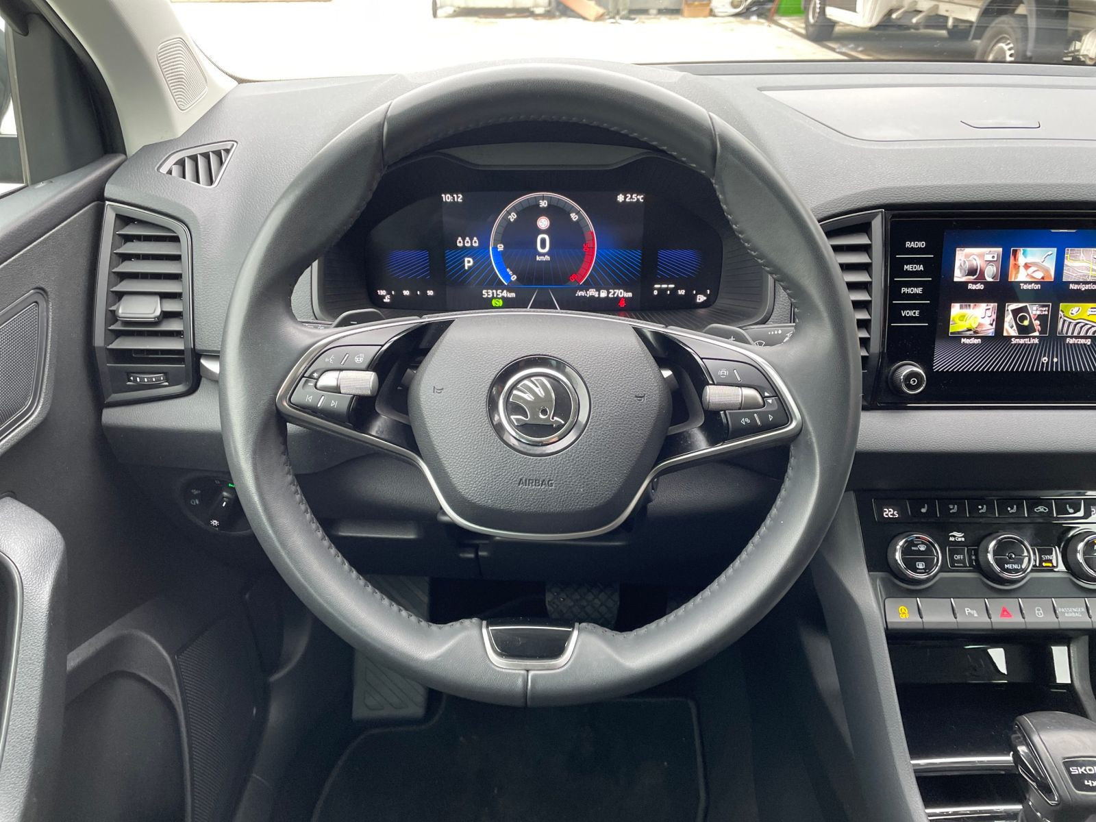 Skoda Karoq Drive 2.0 4x4 TDI DSG  LED AHK Carplay