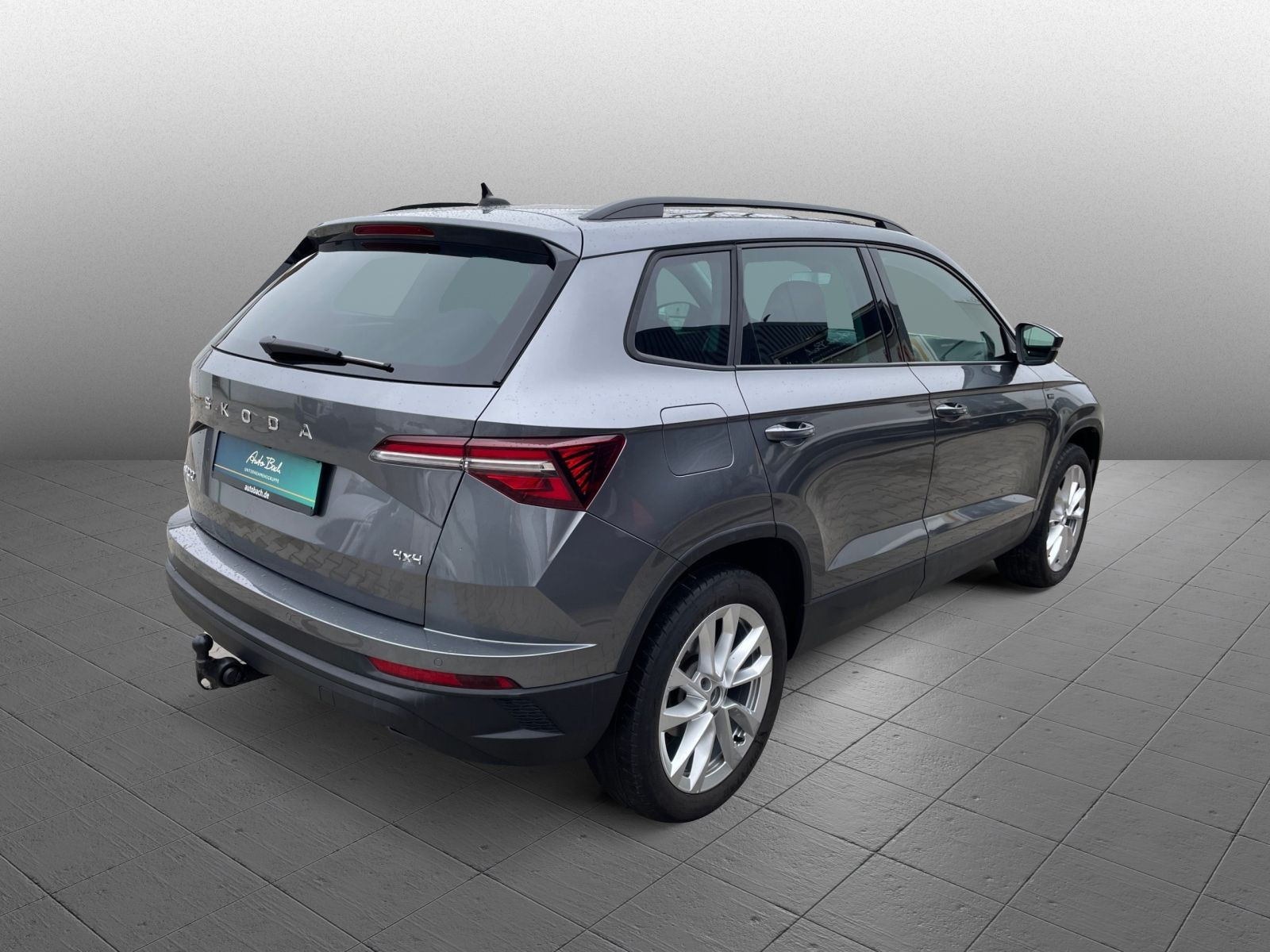 Skoda Karoq Drive 2.0 4x4 TDI DSG  LED AHK Carplay