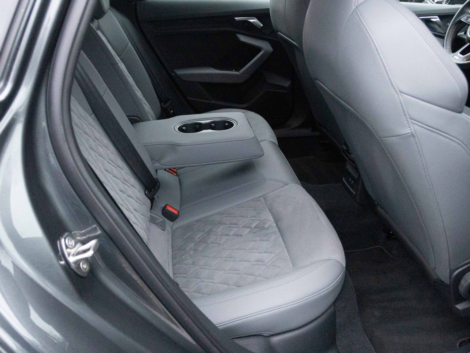 Audi A3 Sportback S line 40TFSI e Stronic Navi LED GRA EPH