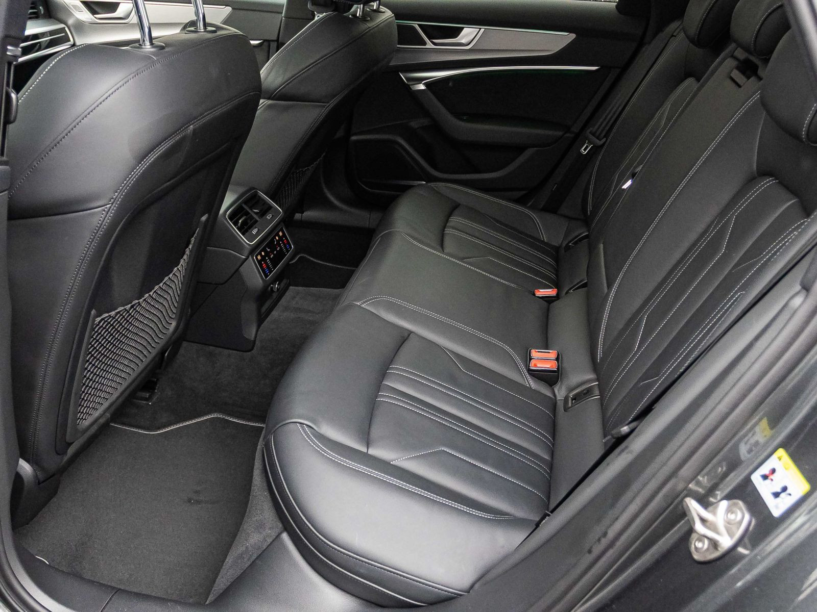 Audi A6 Avant S line 55 TFSI e Sport Navi ACC Pano