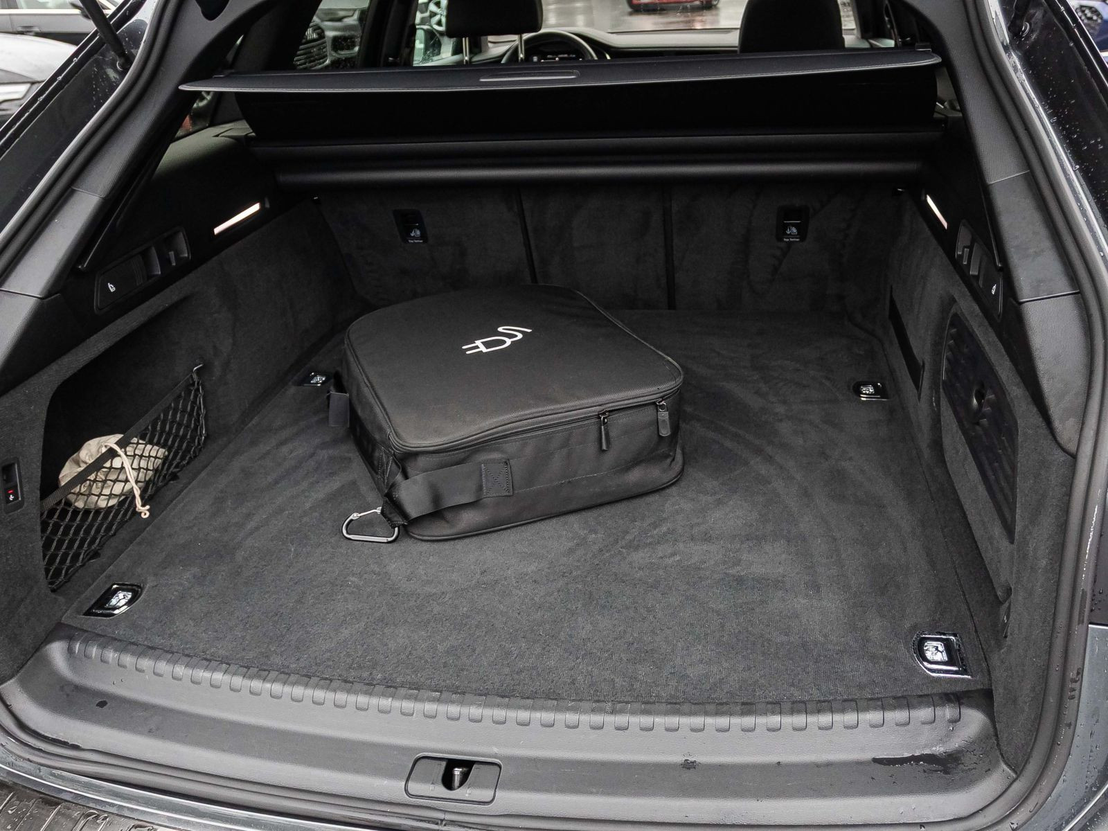 Audi A6 Avant S line 55 TFSI e Sport Navi ACC Pano