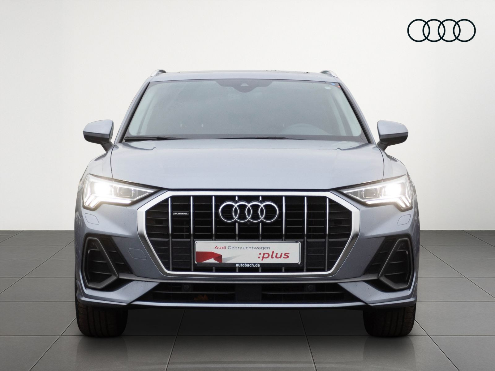 Audi Q3 S line 45TFSI qu Stronic Navi LED Standhzg Panorama