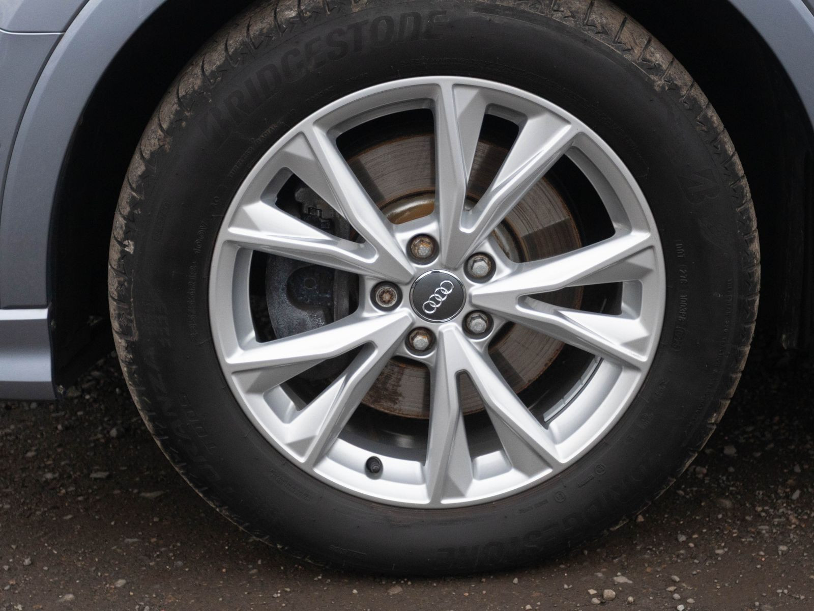 Audi Q3 S line 45TFSI qu Stronic Navi LED Standhzg Panorama