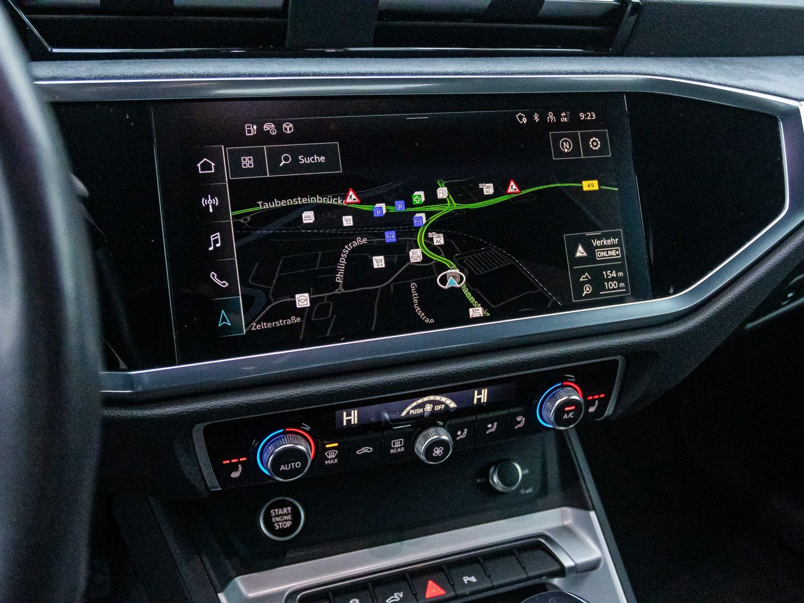 Audi Q3 45TFSI e Stronic Navi LED GRA EPH DAB