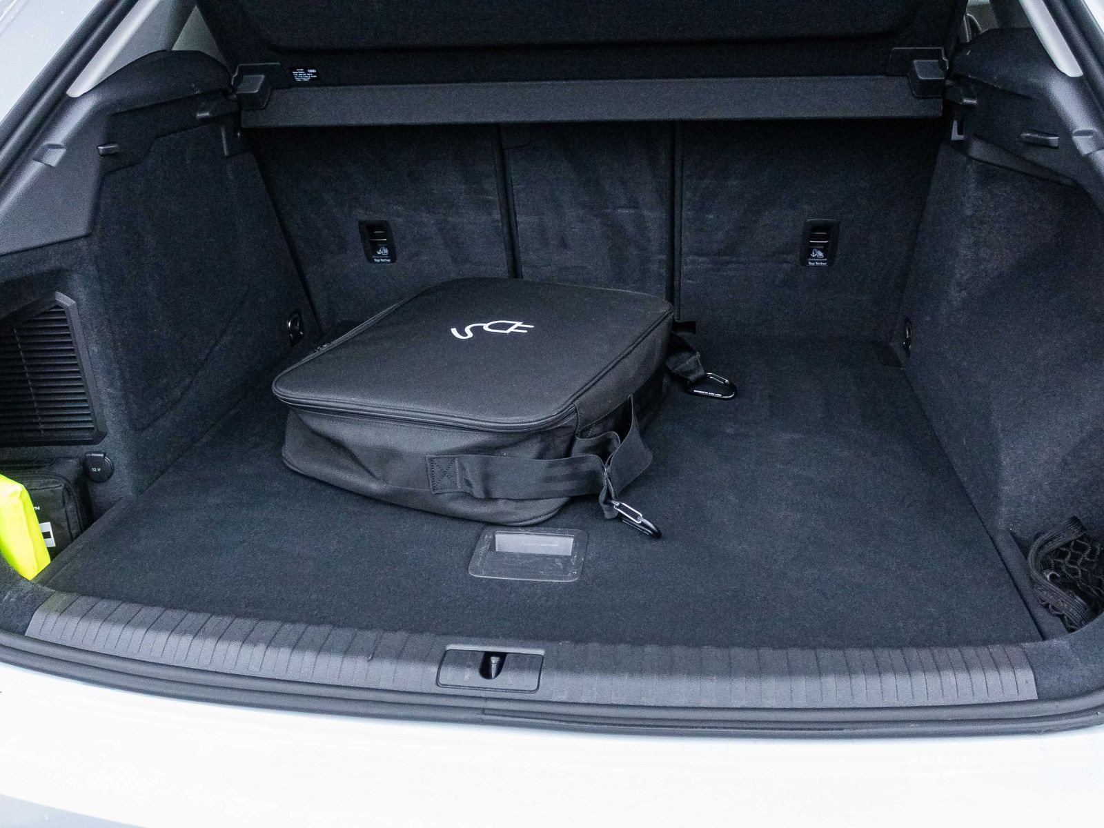 Audi Q3 45TFSI e Stronic Navi LED GRA EPH DAB