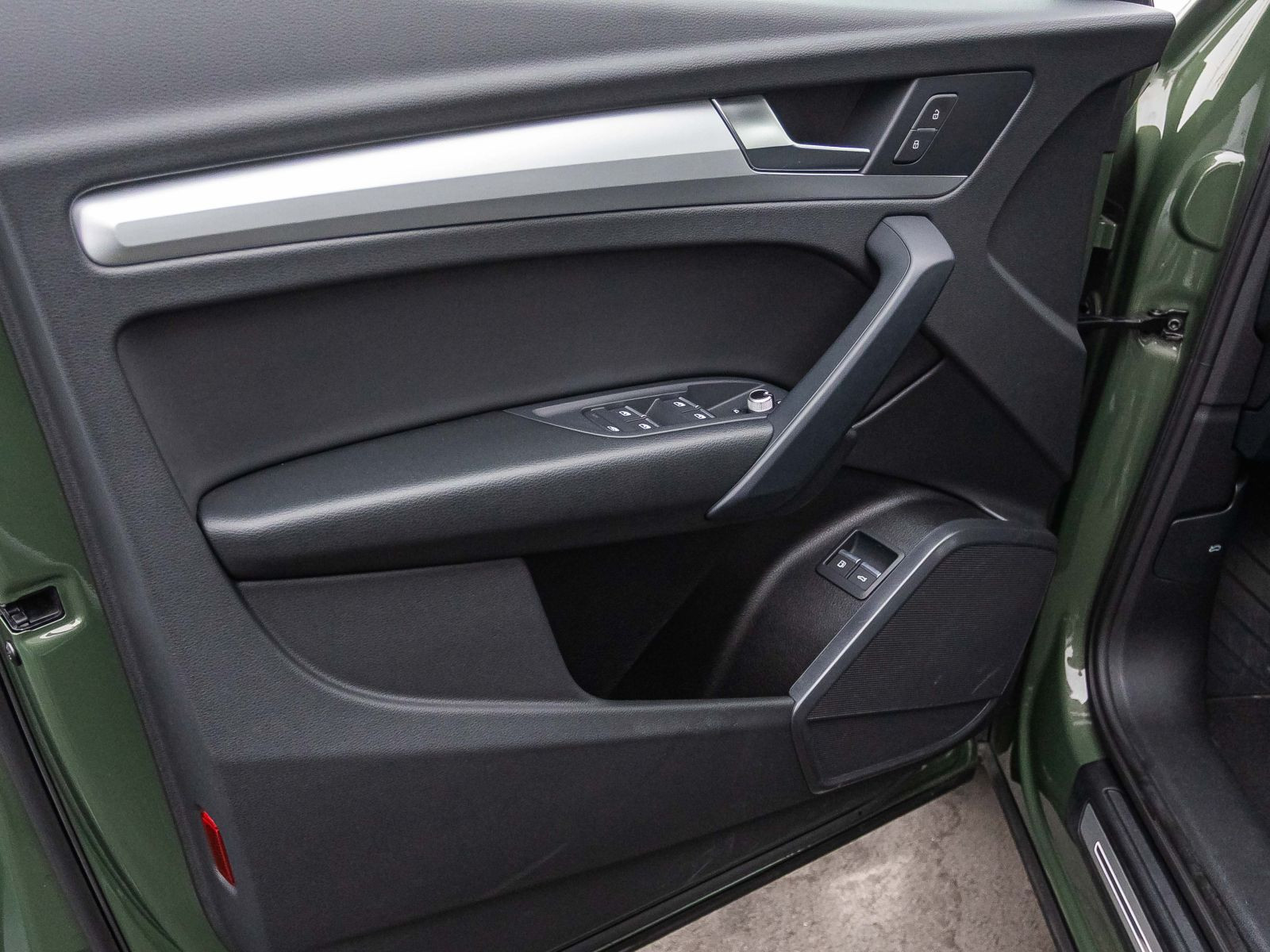 Audi Q5 S line 55TFSI e Navi LED Standklima Panorama AHK