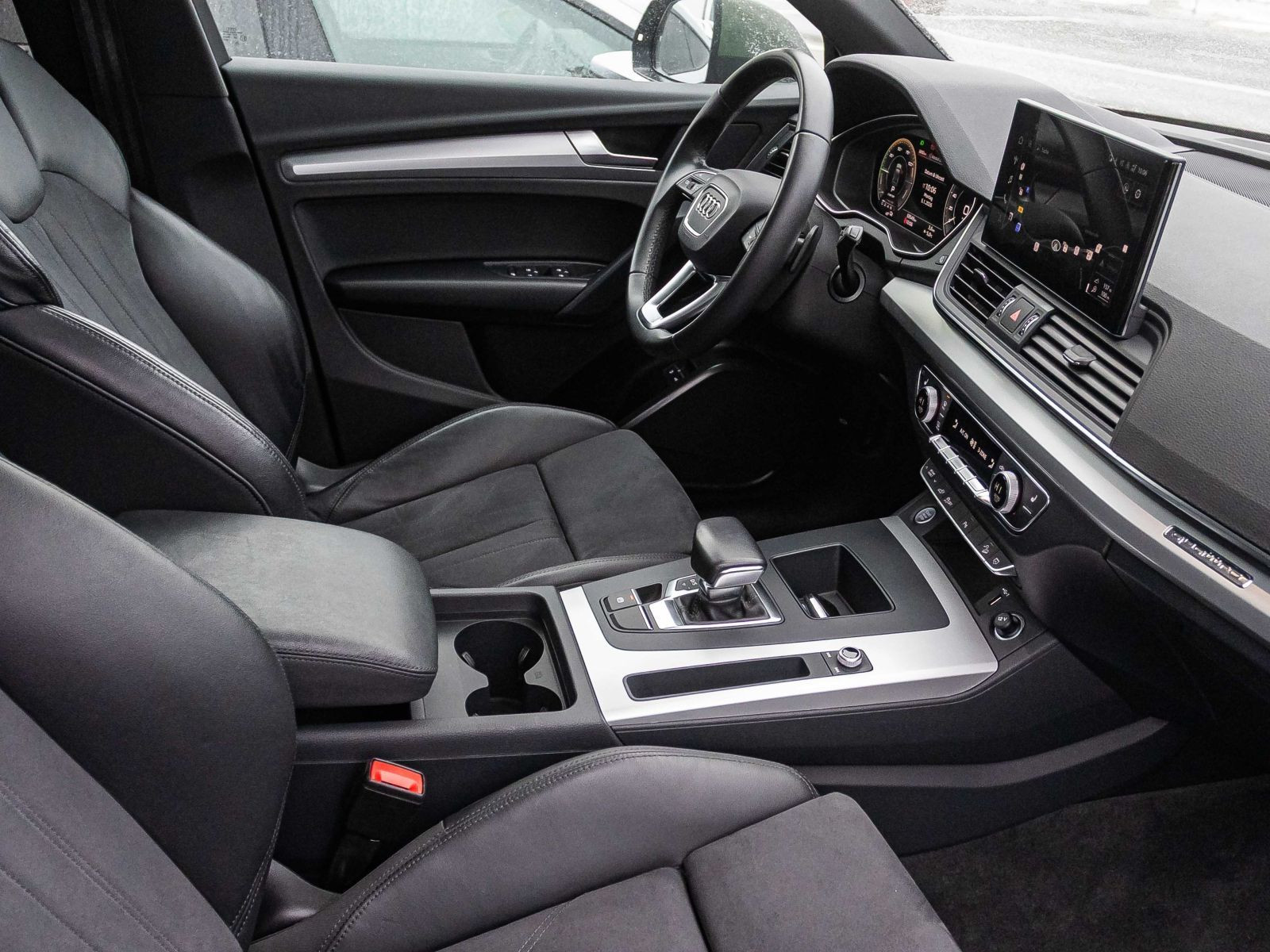 Audi Q5 S line 55TFSI e Navi LED Standklima Panorama AHK