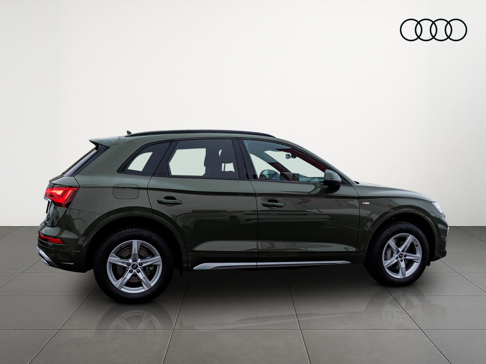 Audi Q5 S line 55TFSI e Navi LED Standklima Panorama AHK