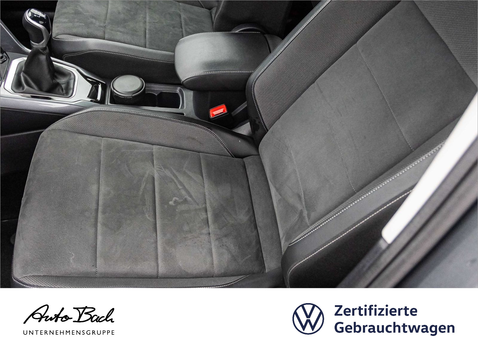 Volkswagen T-Roc Style 1.5TSI Navi LED Standhzg ACC CarPlay