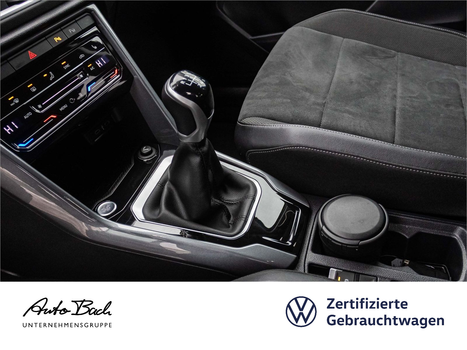 Volkswagen T-Roc Style 1.5TSI Navi LED Standhzg ACC CarPlay