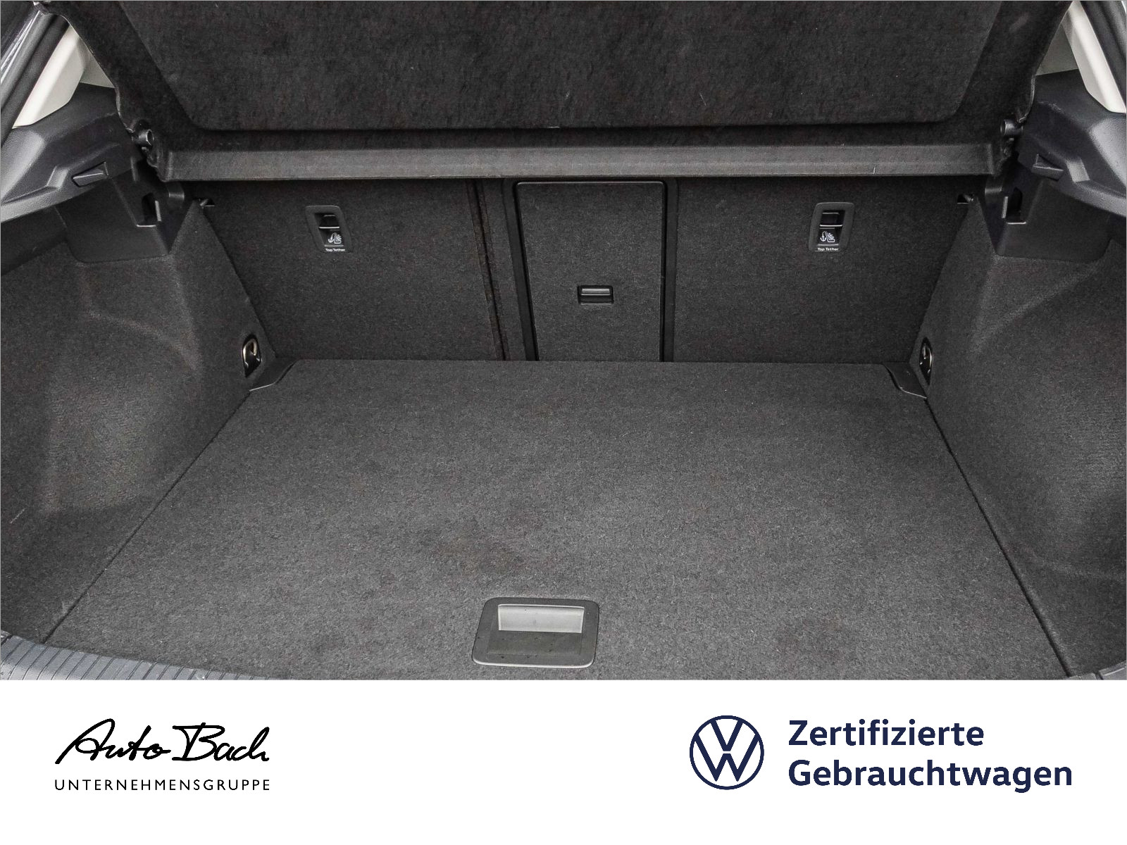 Volkswagen T-Roc Style 1.5TSI Navi LED Standhzg ACC CarPlay