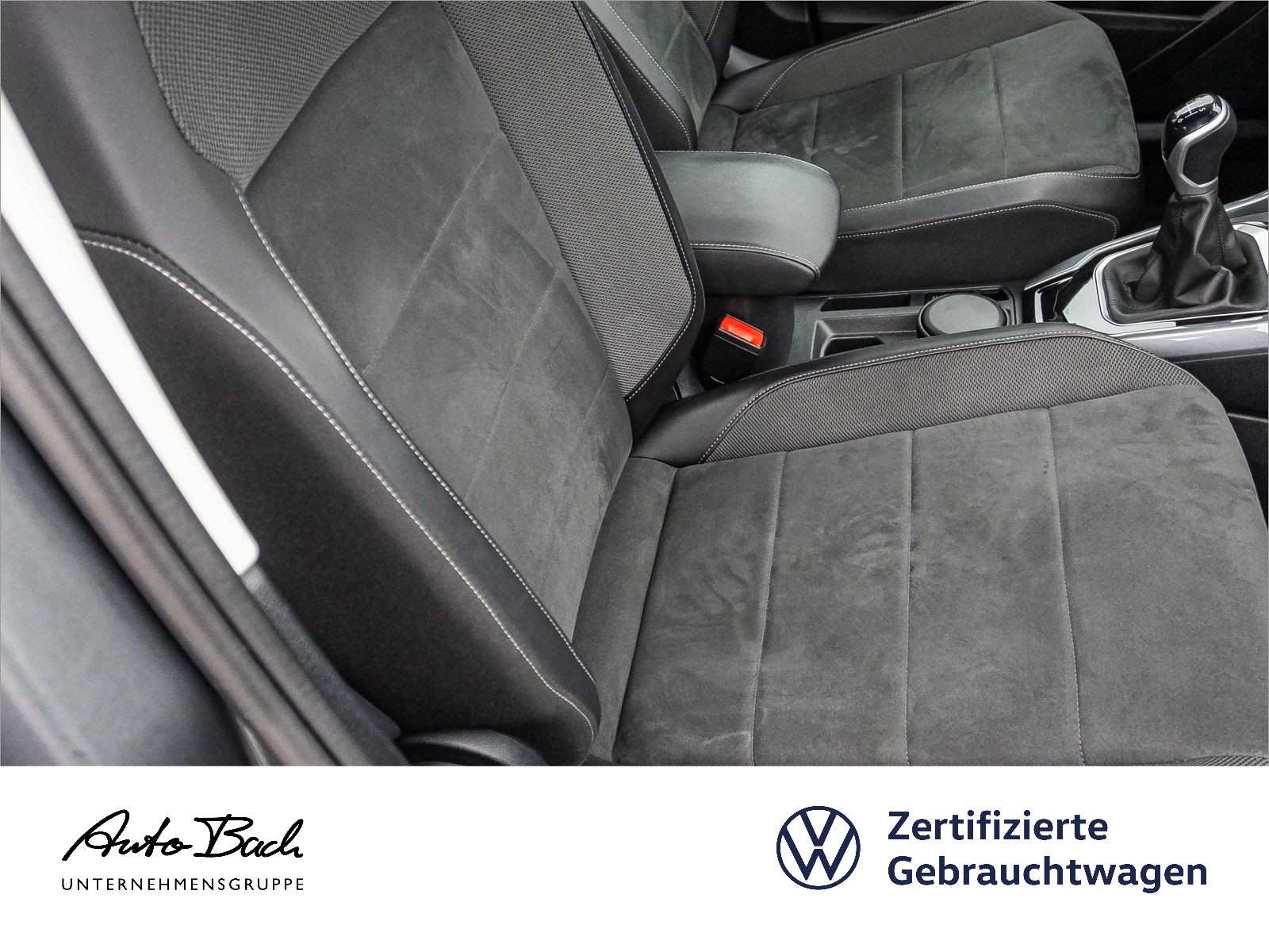 Volkswagen T-Roc Style 1.5TSI Navi LED Standhzg ACC CarPlay