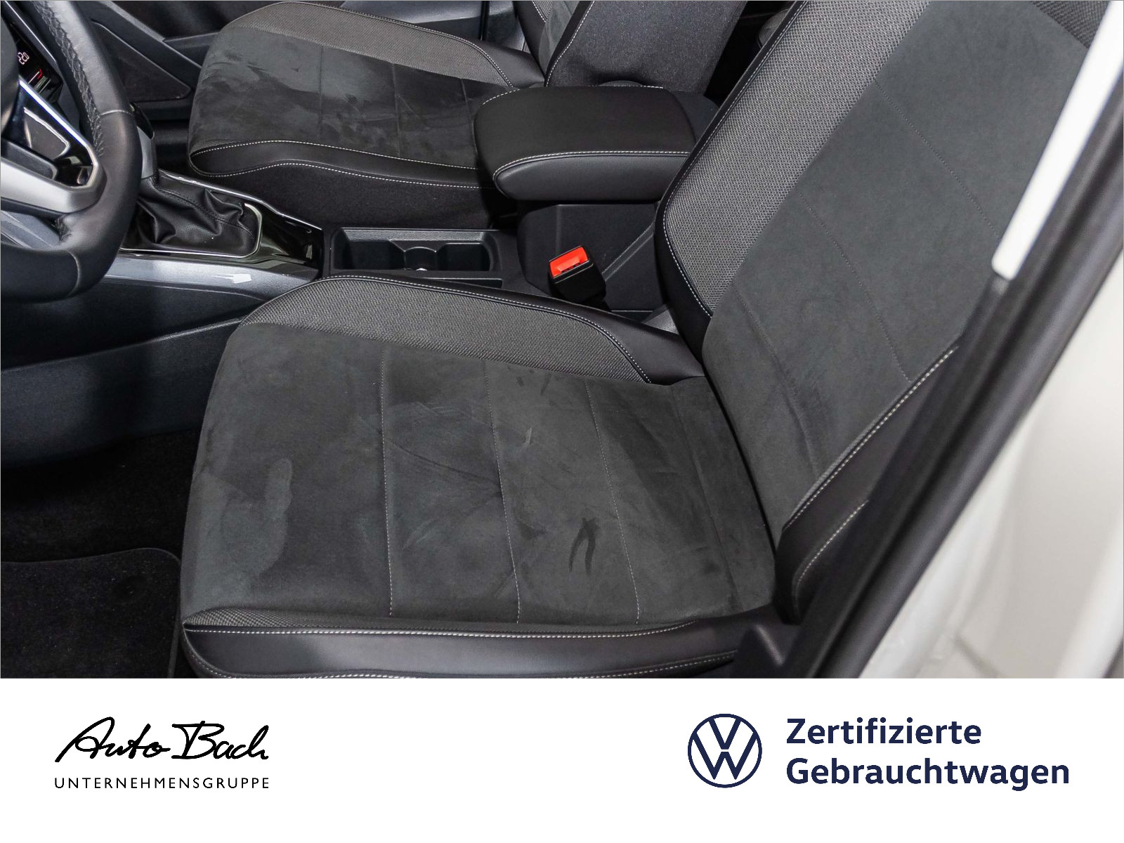 Volkswagen T-Roc Style 1.5 TSI DSG LED Standhzg ACC CarPlay