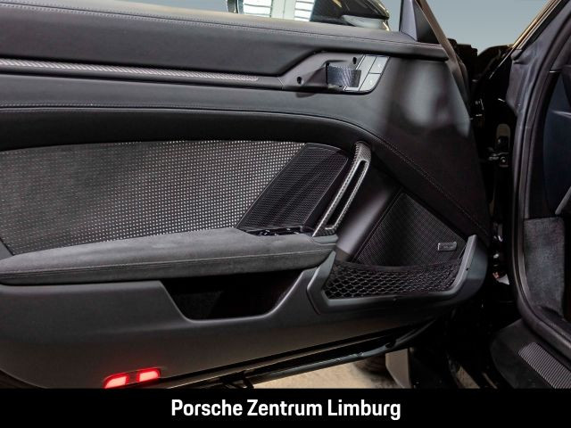 Porsche 992 911 GT3 RS Clubsportpaket Weissach-Paket LED