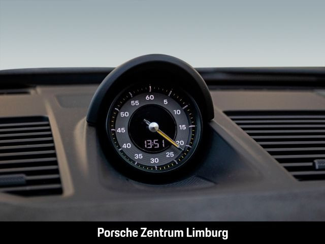 Porsche 992 911 GT3 RS Clubsportpaket Weissach-Paket LED