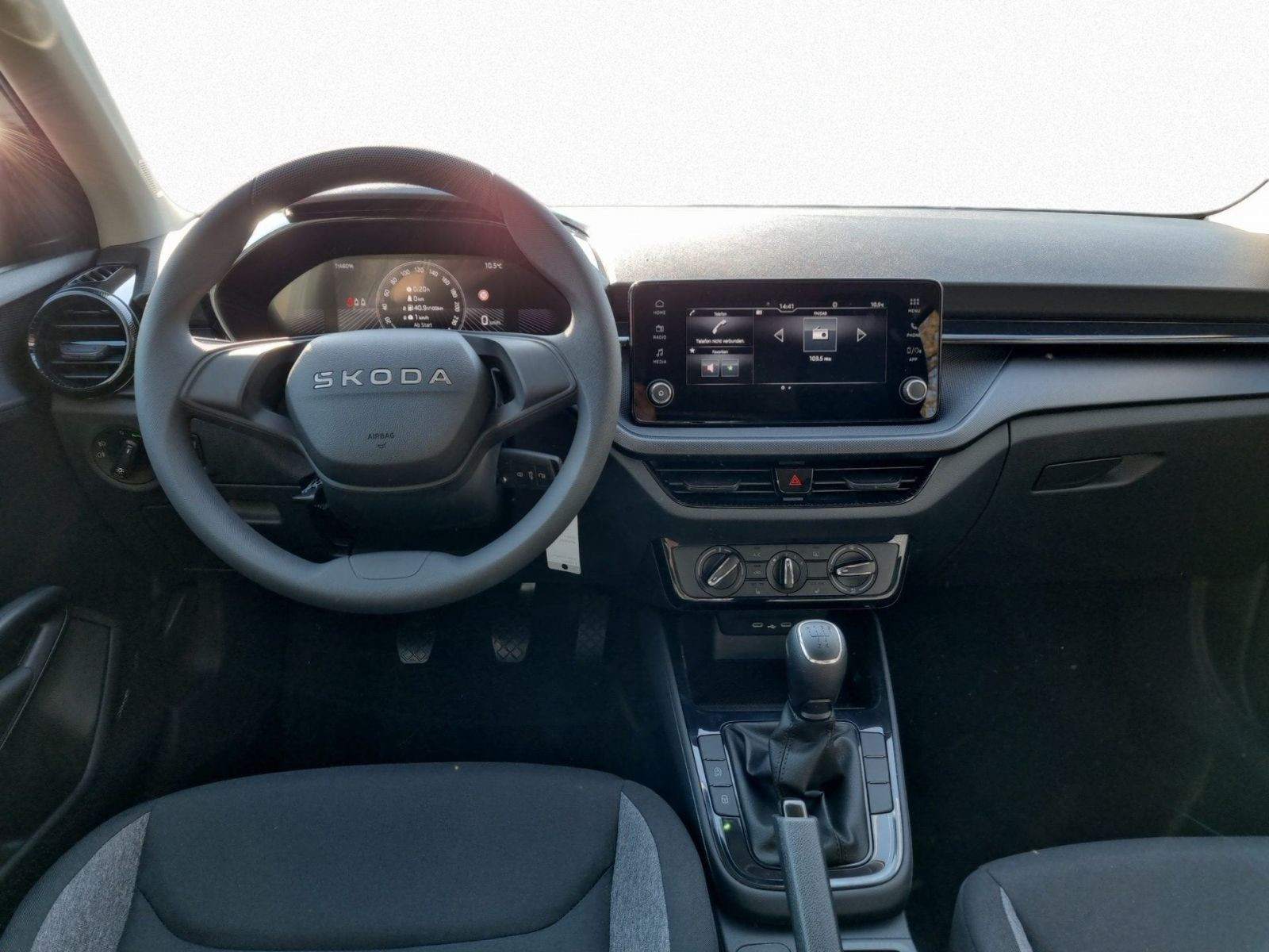 Skoda Fabia Essence 1,0 MPI 59 kW 5-Gang-Schaltgetriebe