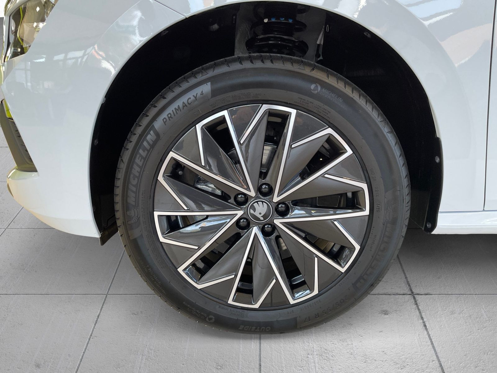 Skoda Kamiq Tour 1,0 TSI 85 kW 7-Gang-DSG