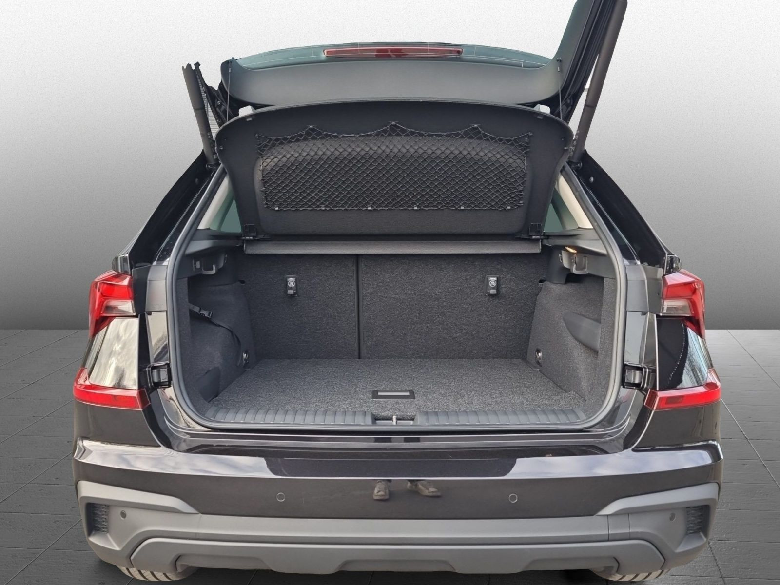 Skoda Kamiq Balance 1,5 TSI DSG ACC AHK NAVI Park Assist