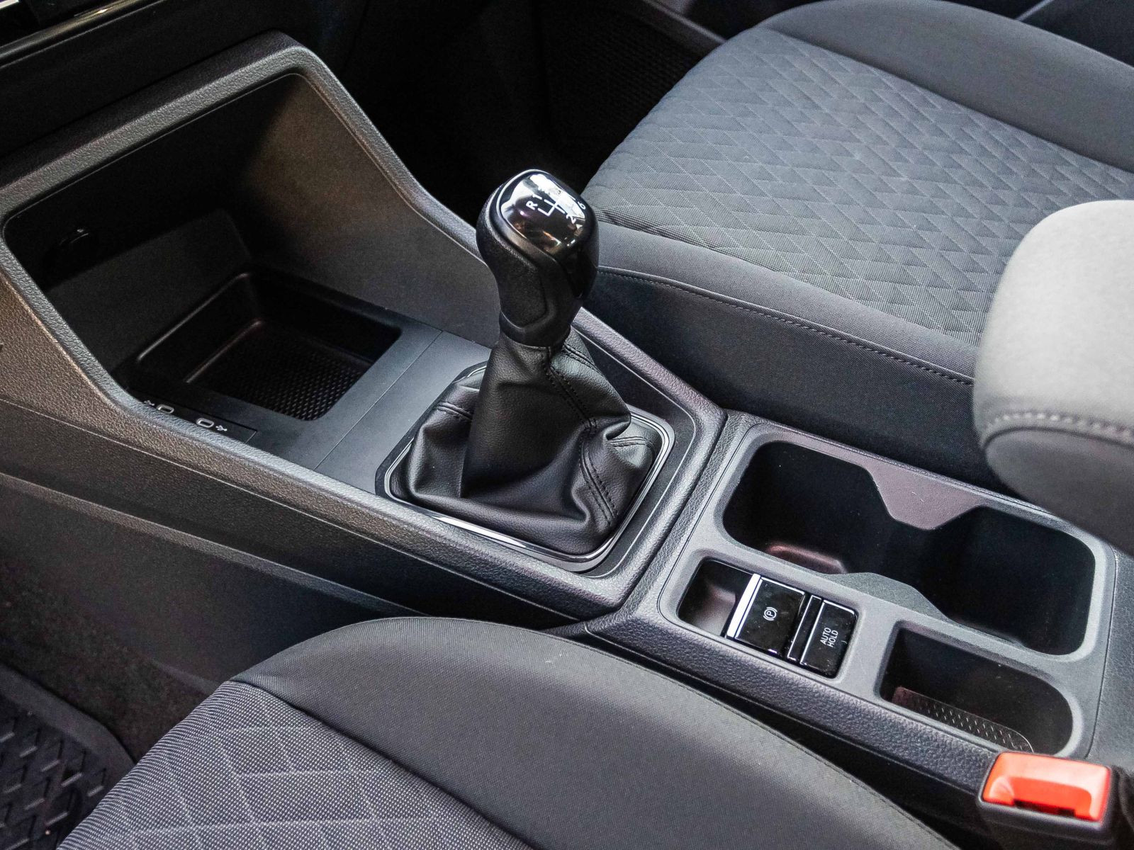 Volkswagen Caddy 1.5 TSI Life, Mobiltelefon-Schnittstelle, Parkpilot, Spurwechselassistent