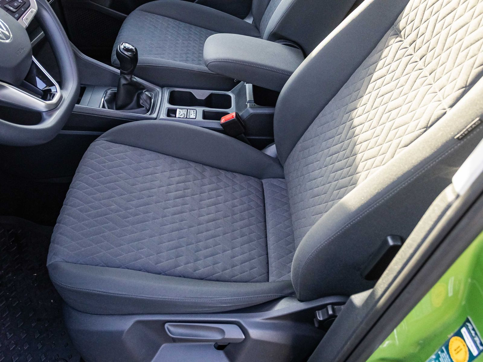 Volkswagen Caddy 1.5 TSI Life, Mobiltelefon-Schnittstelle, Parkpilot, Spurwechselassistent