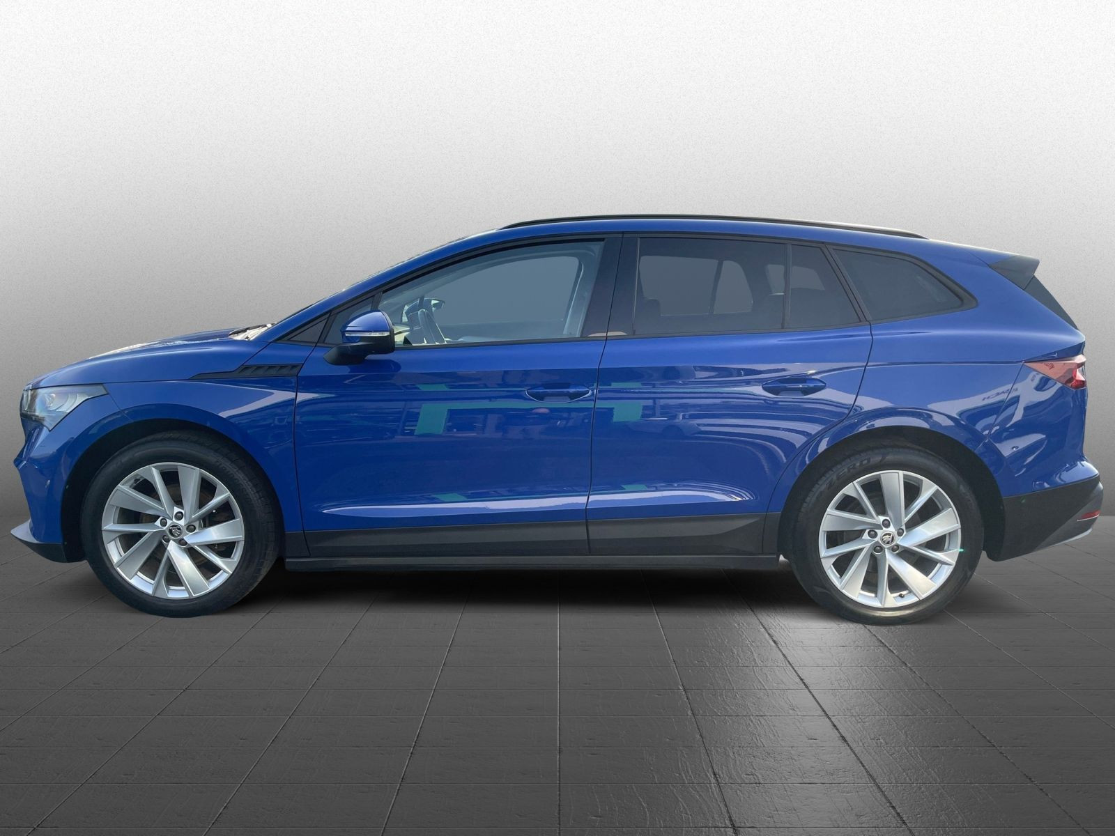 Skoda Enyaq 60 Loft 360° Kamera HuD Navi Car Play LED