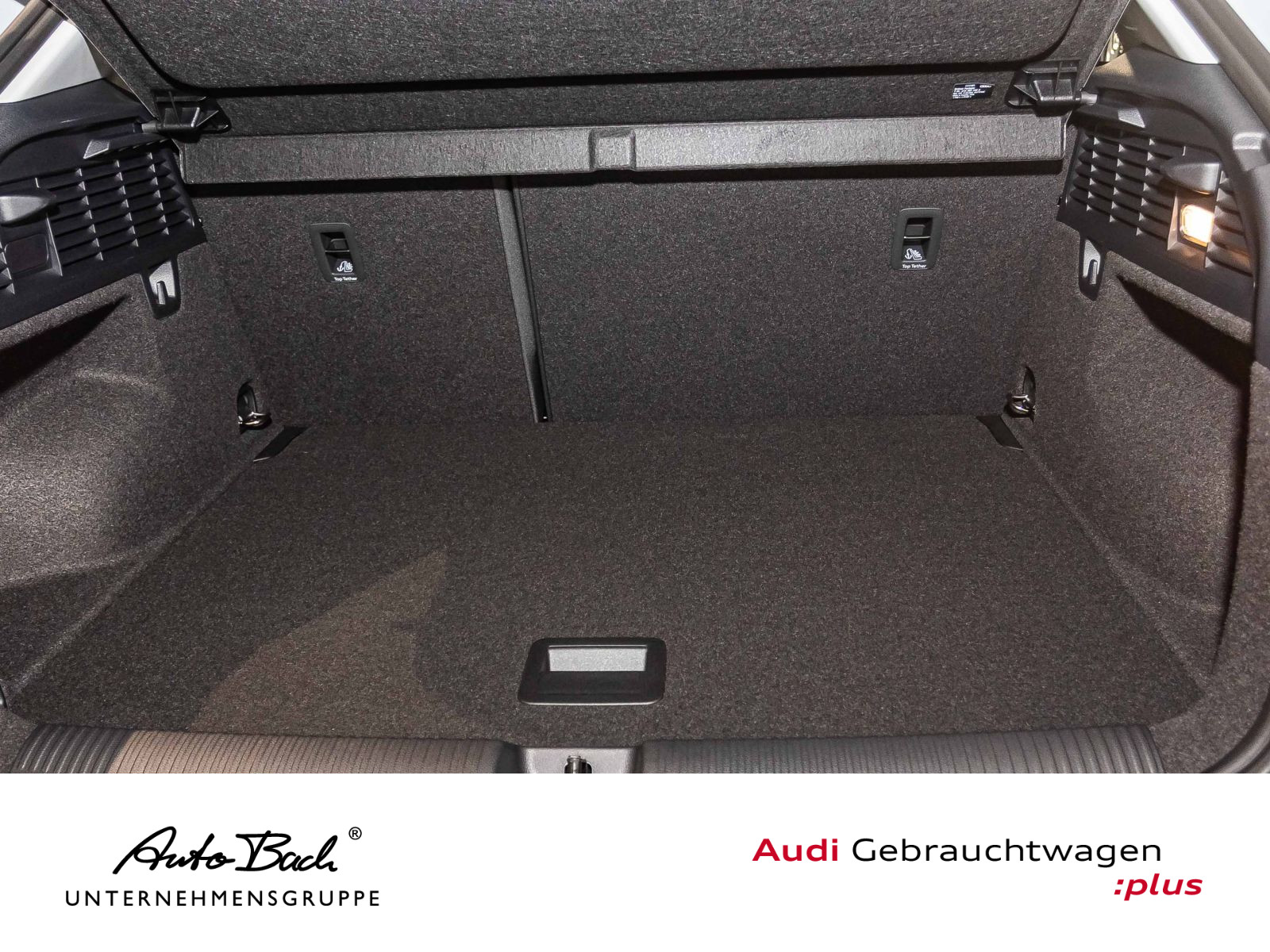 Audi Q2 Advanced 35 TFSI Stronic 18" LED CarPlay EPH DAB