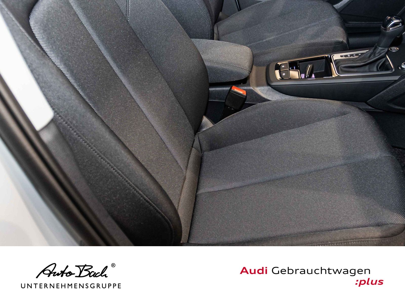 Audi Q2 Advanced 35 TFSI Stronic 18" LED CarPlay EPH DAB