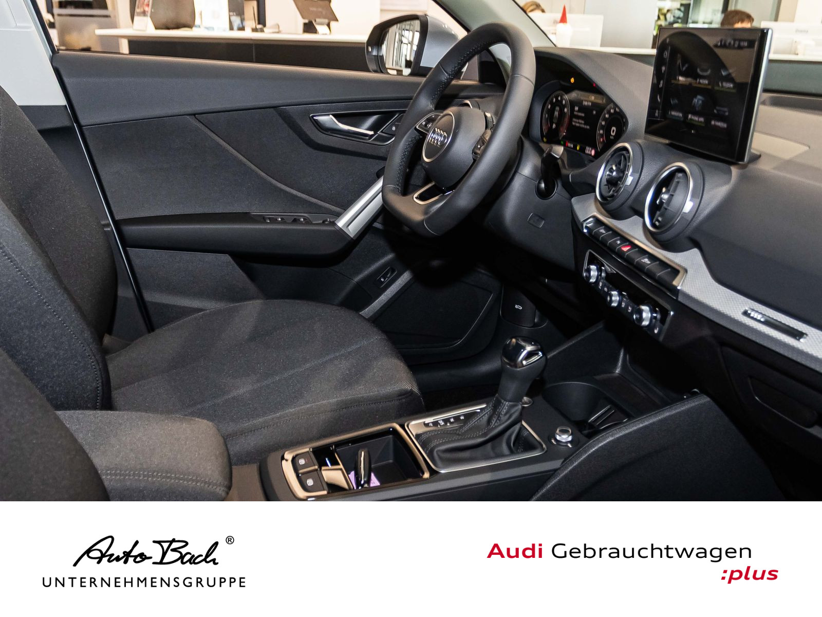 Audi Q2 Advanced 35 TFSI Stronic 18" LED CarPlay EPH DAB