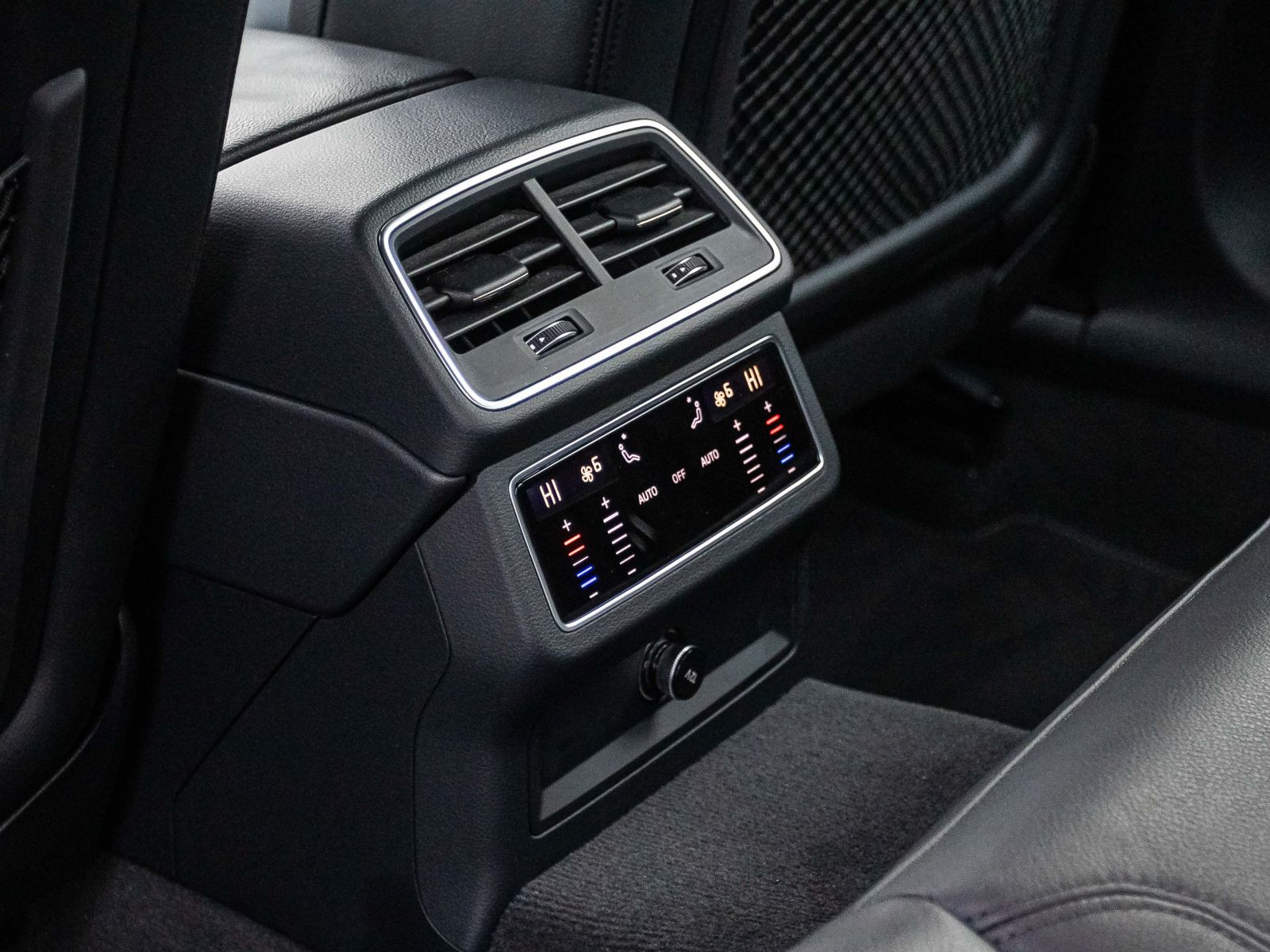 Audi A6 Limousine design 45TFSI qu. Stronic Navi LED