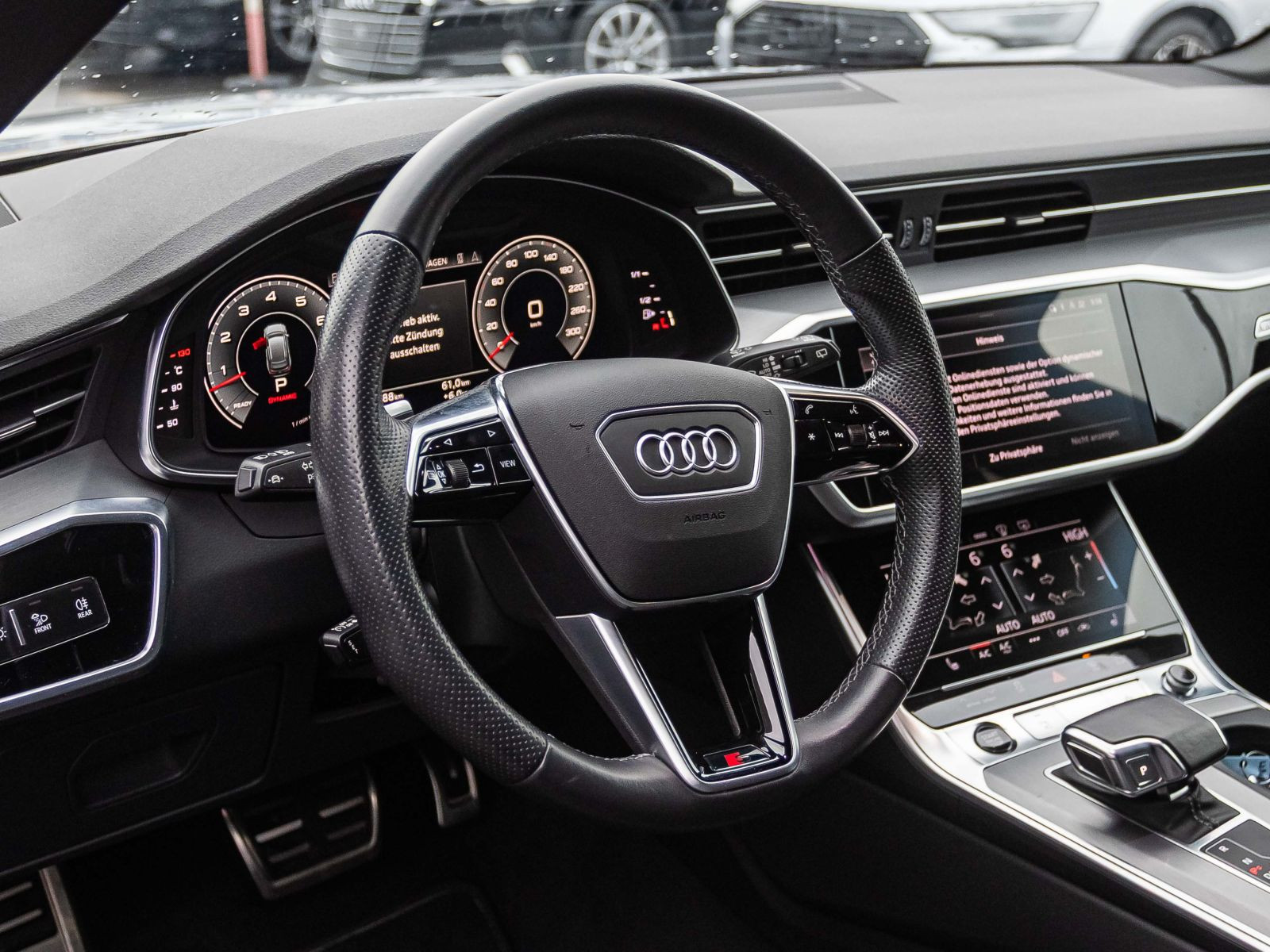 Audi A6 Avant S line 55TFSI qu. Stronic Matrix HUD