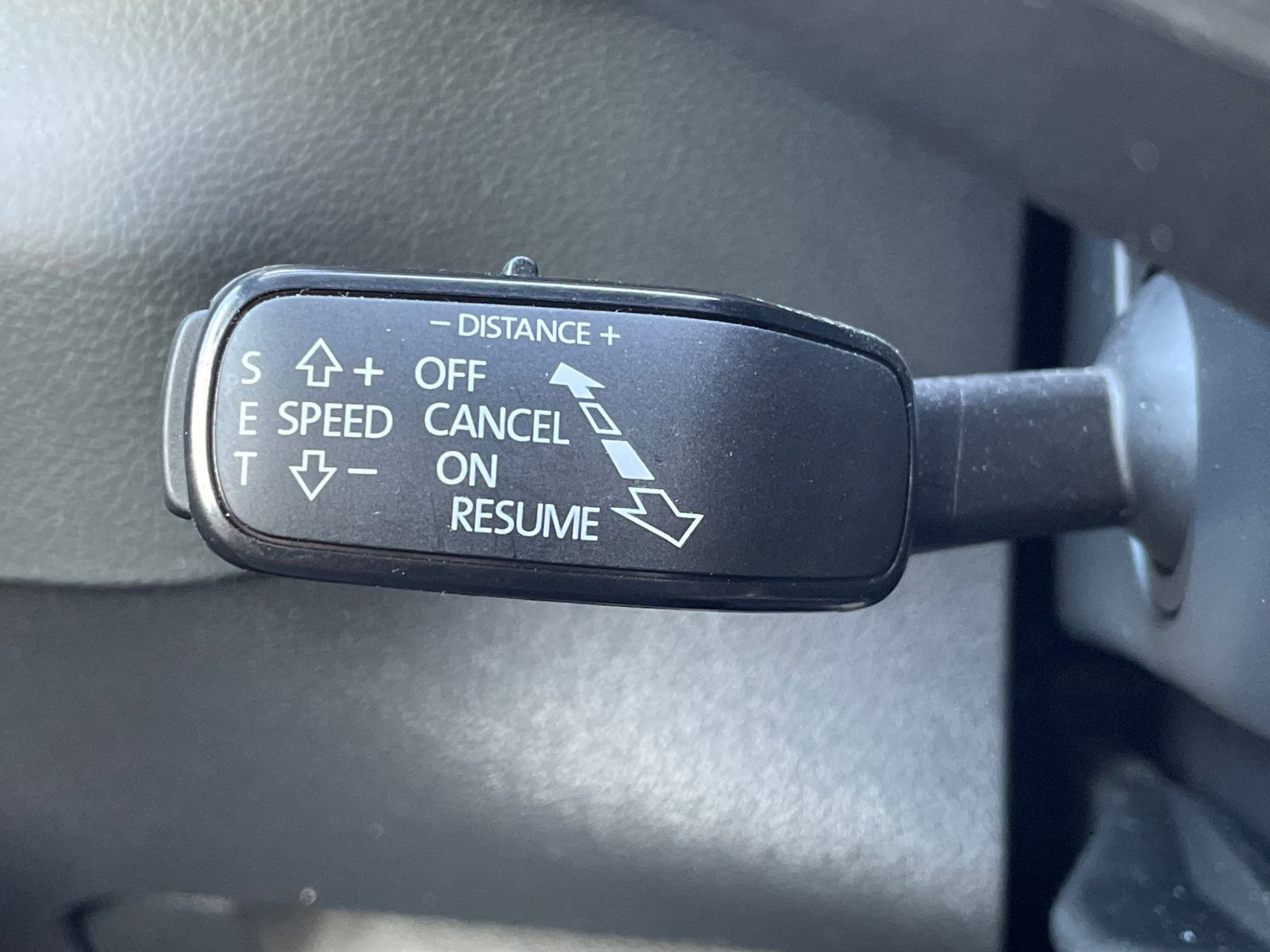 Skoda Karoq Sportline 2.0 TSI DSG Navi LED EPH ACC