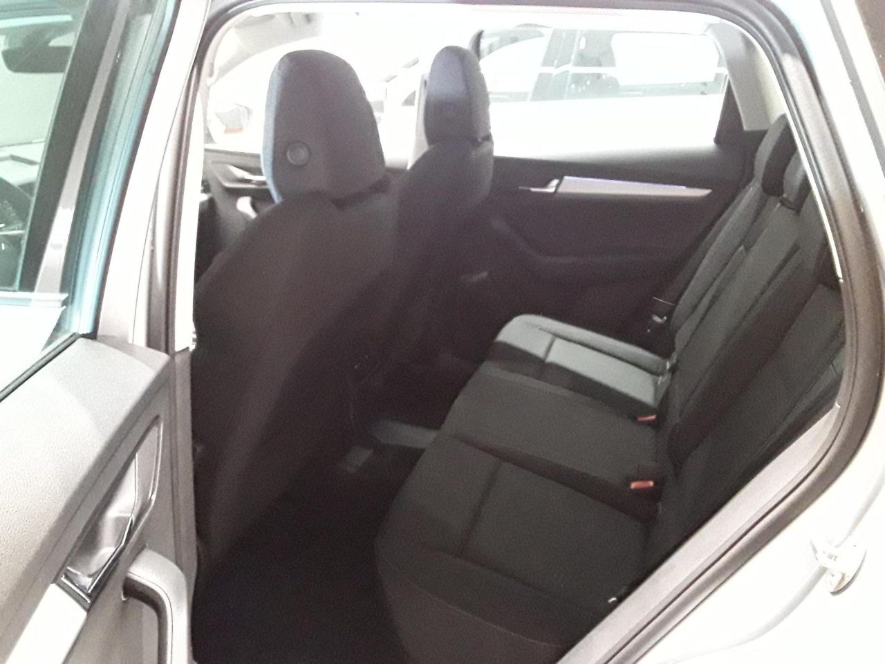 Skoda Karoq Tour Selection 1.5TSI DSG Navi LED EPH GRA