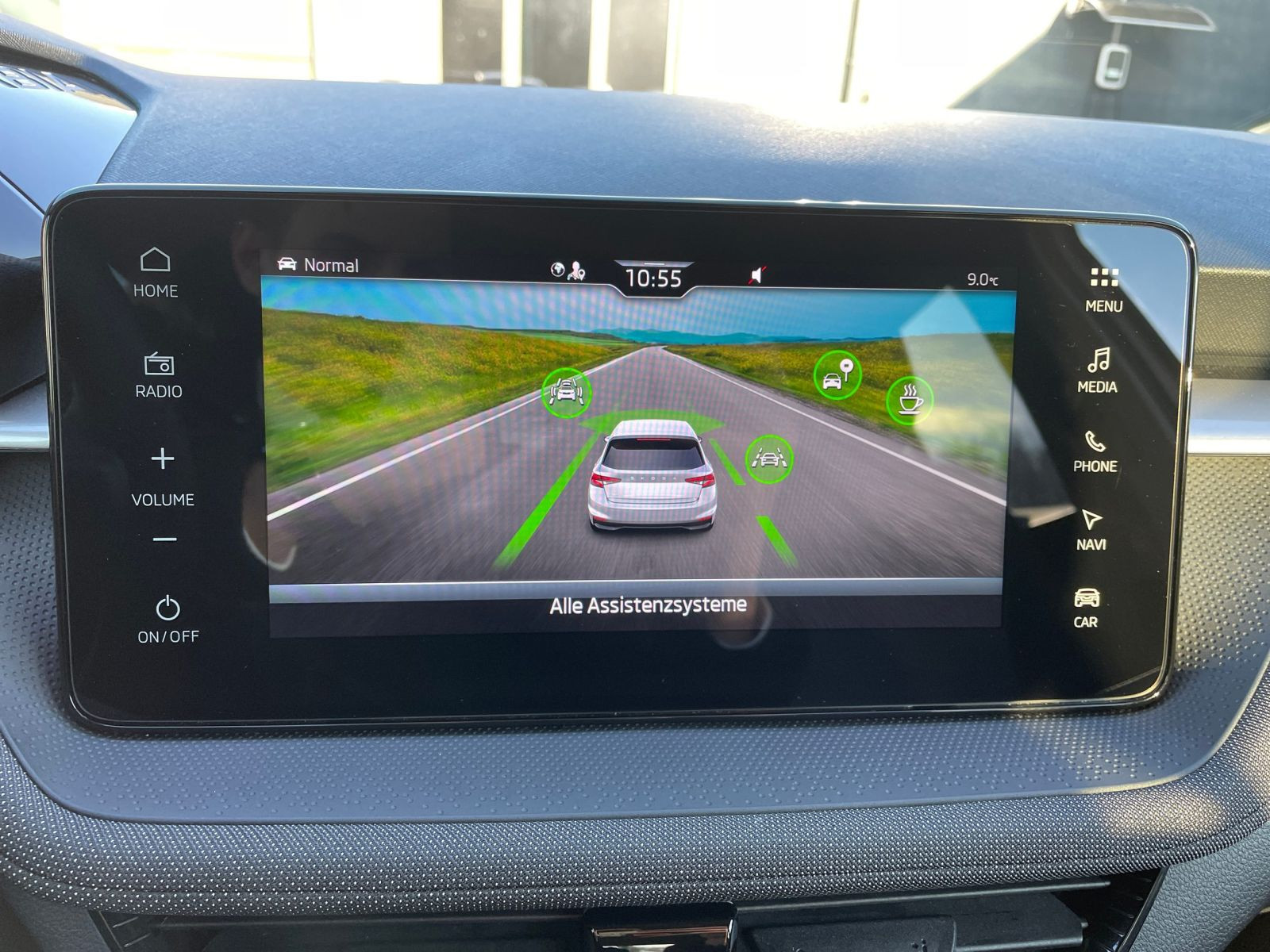 Skoda Fabia Tour Selection 1.0TSI Navi LED EPH GRA