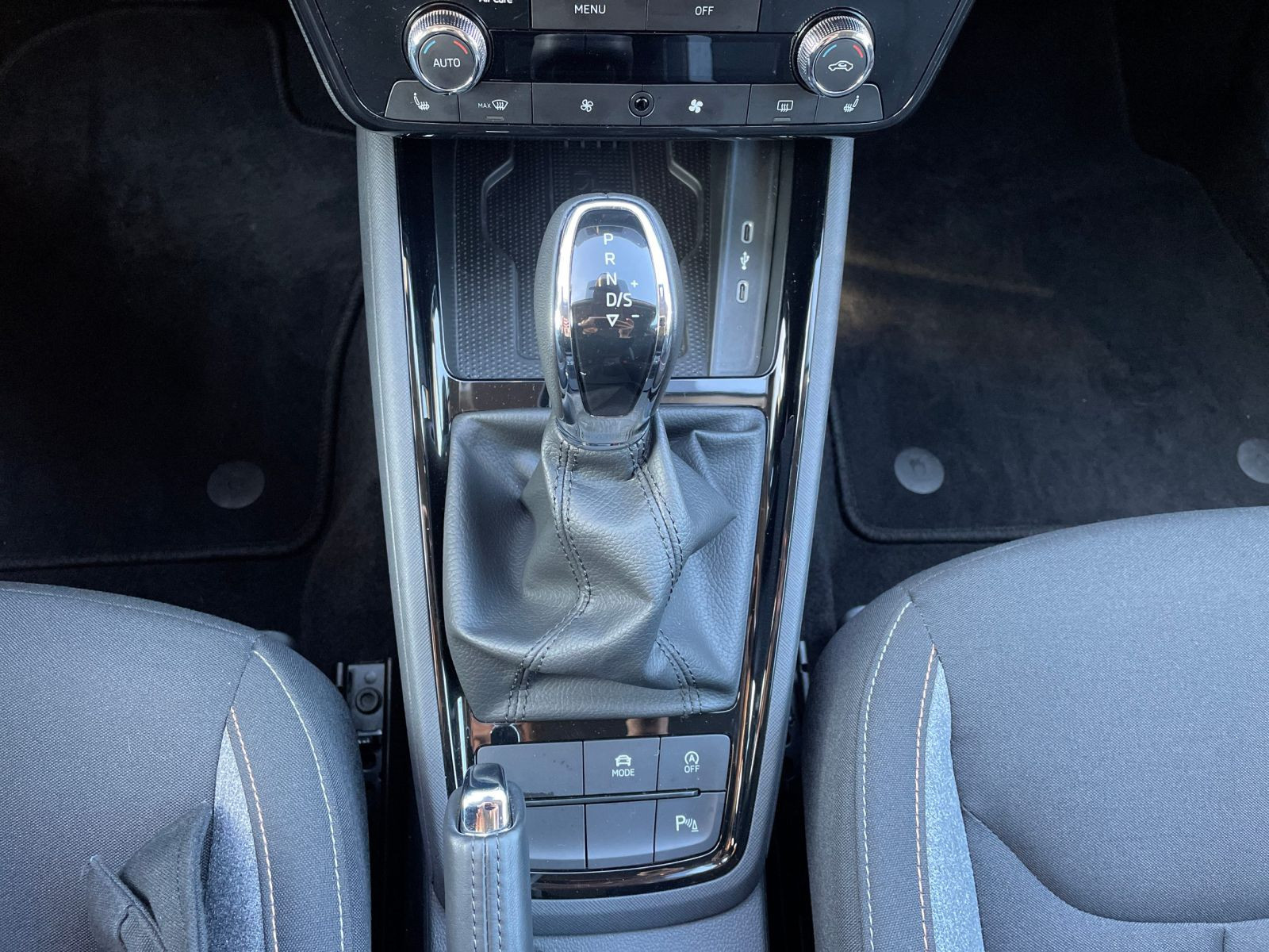 Skoda Scala Tour Selection 1.0TSI DSG LED EPH