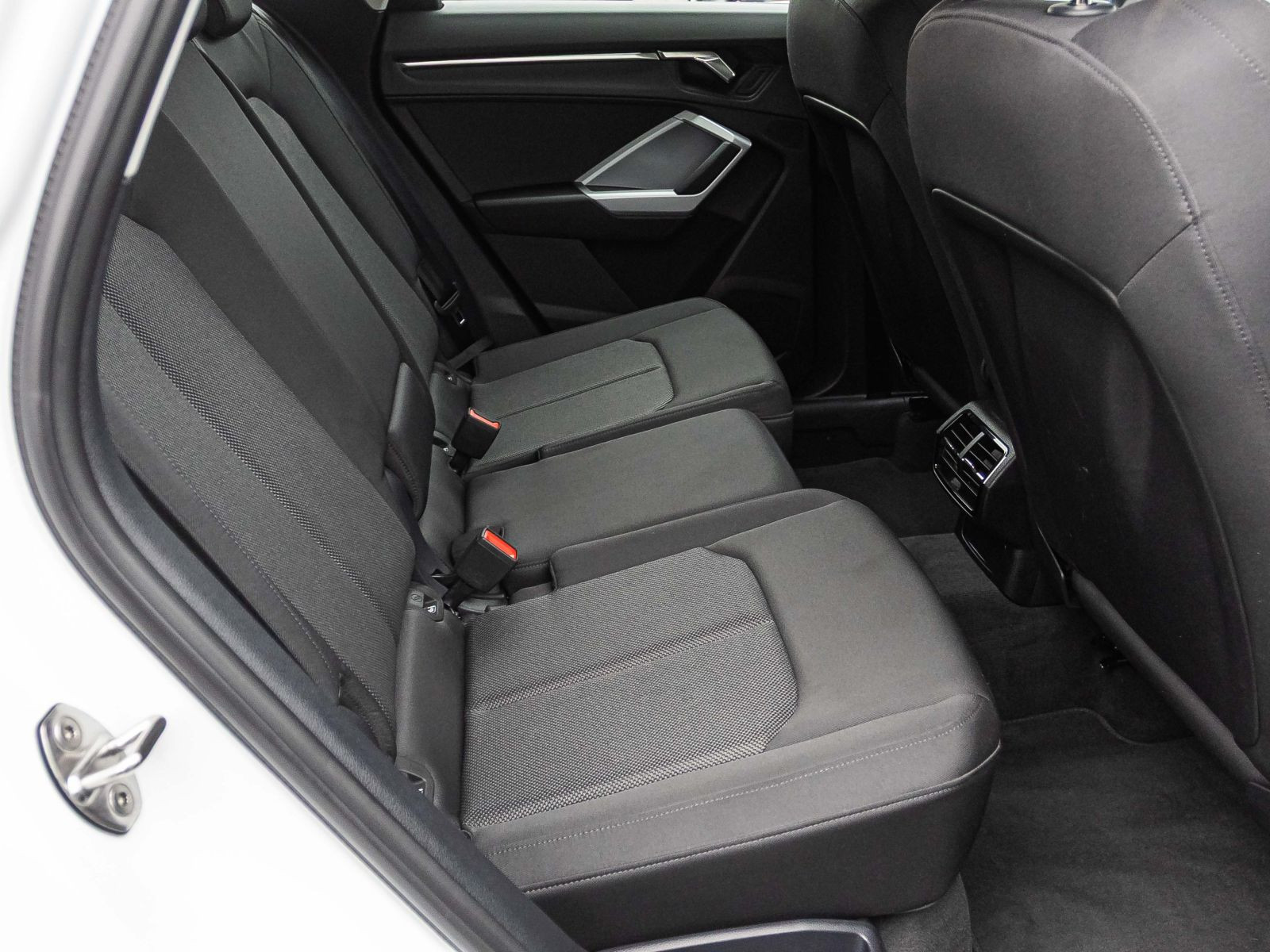 Audi Q3 35 TDI S tronic LED GRA EPH ACC