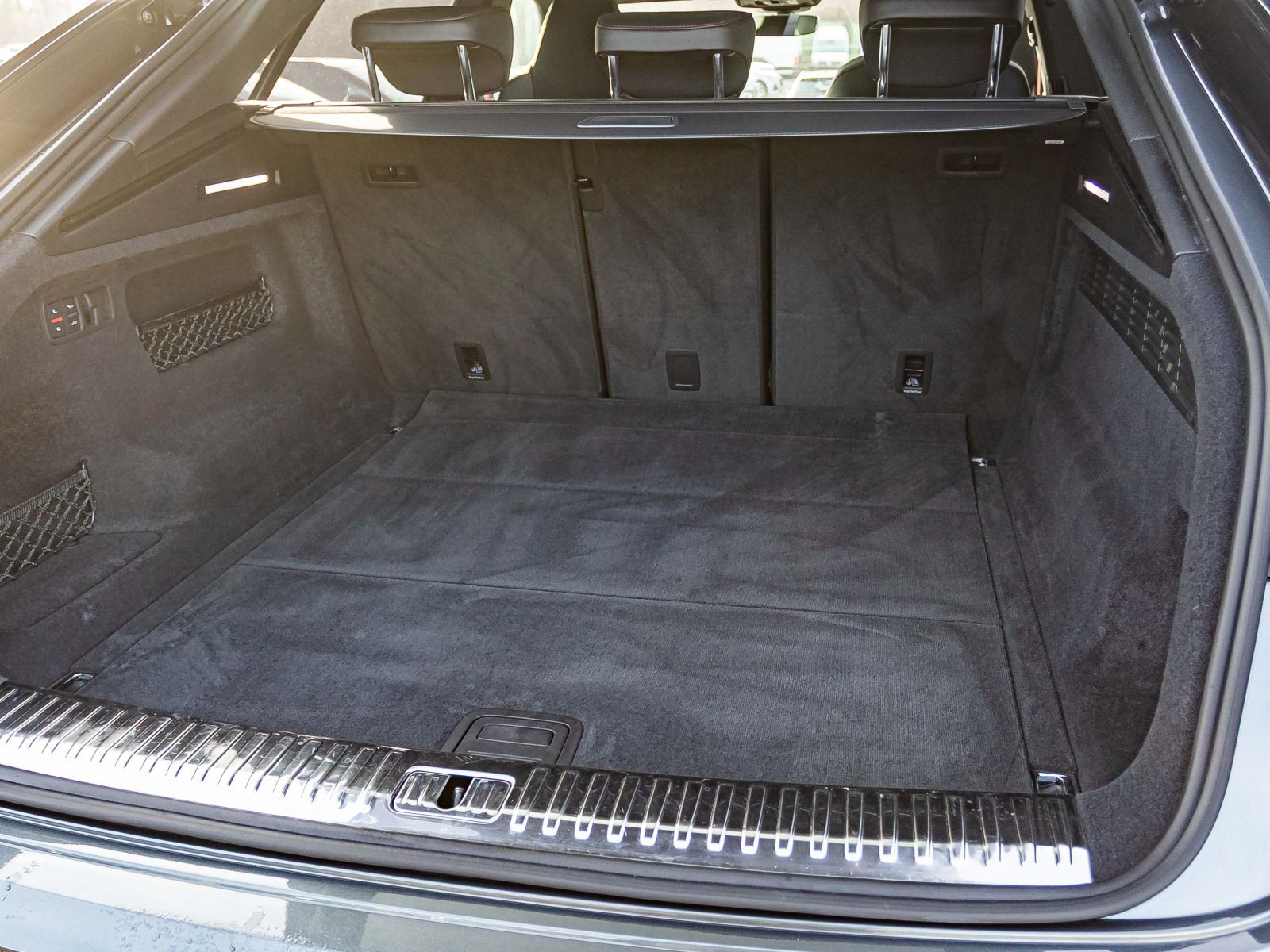 Audi Q8 S line 50 TDI qu. tiptronic Navi HuD Pano ACC AHK