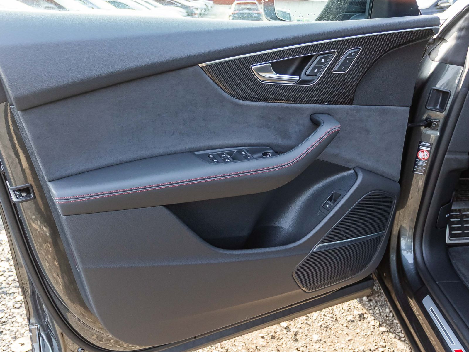 Audi Q8 S line 50 TDI qu. tiptronic Navi HuD Pano ACC AHK